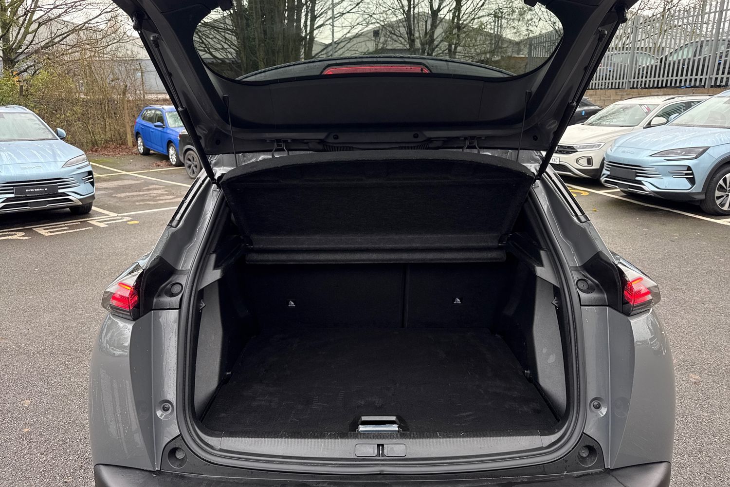 Used Peugeot 2008 2024 for sale - 76836405: Photo 10