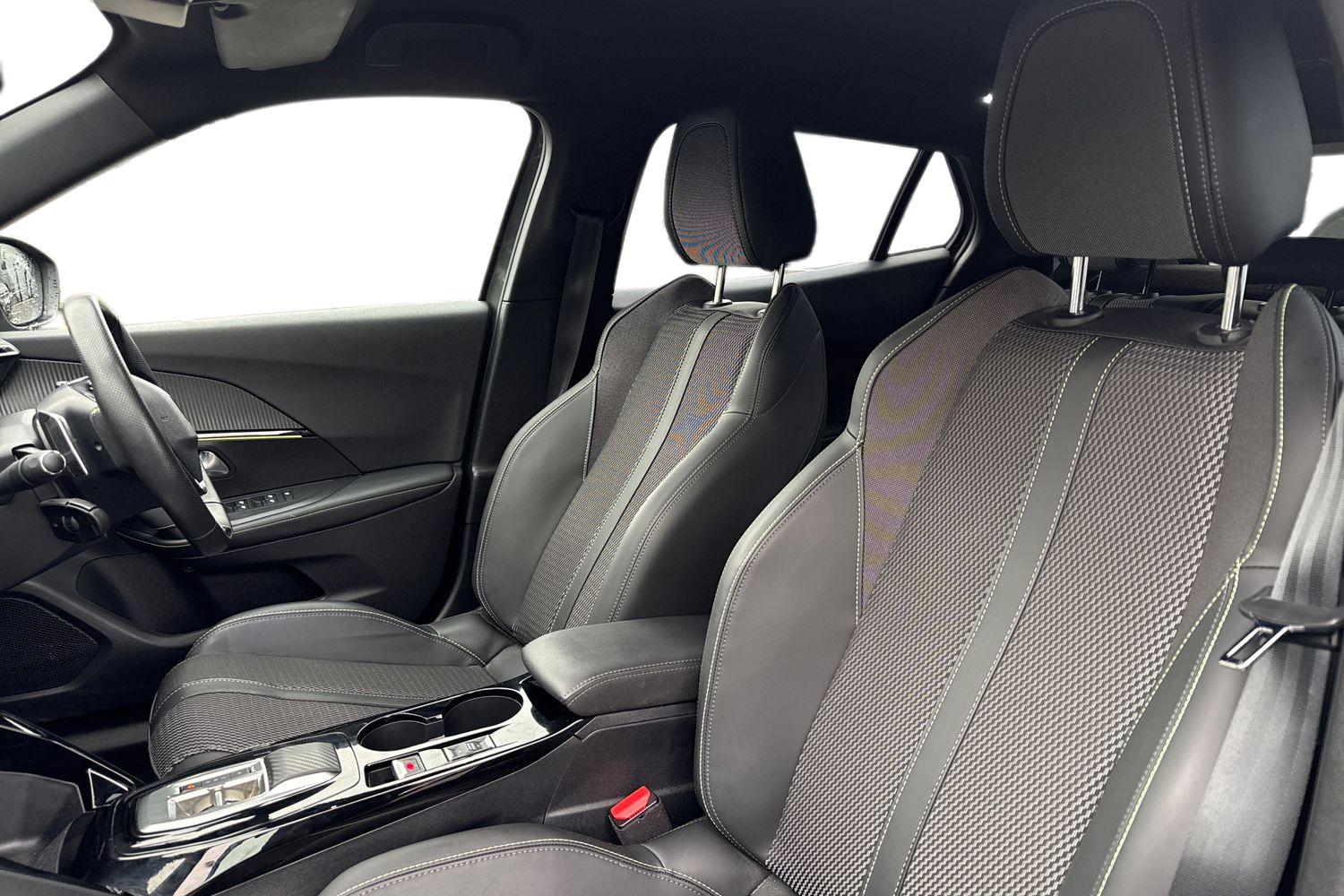 Used Peugeot 2008 2024 for sale - 76836405: Photo 11