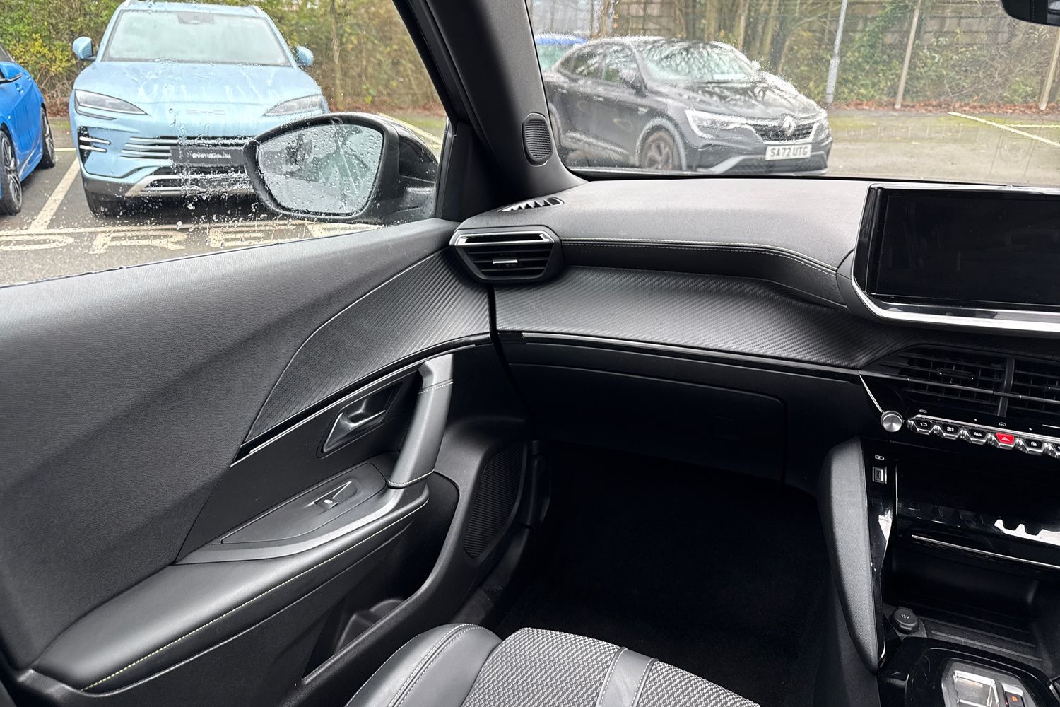 Used Peugeot 2008 2024 for sale - 76836405: Photo 15