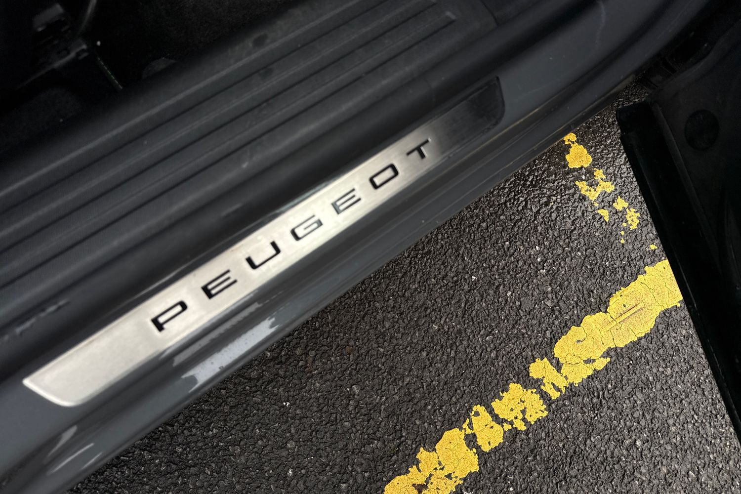 Used Peugeot 2008 2024 for sale - 76836405: Photo 29