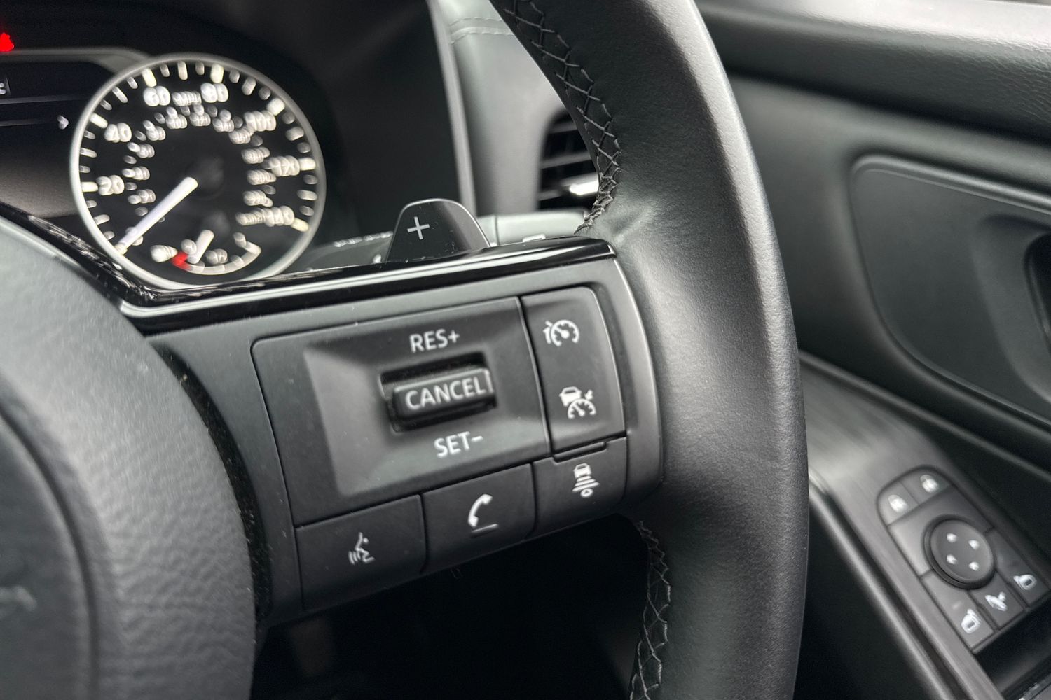 Used Nissan Qashqai 2023 for sale - 77000810: Photo 32