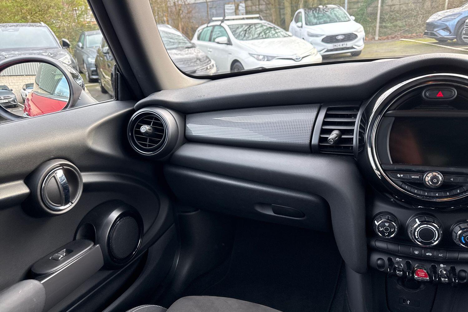 Used MINI Hatch 2018 for sale - 77211522: Photo 14