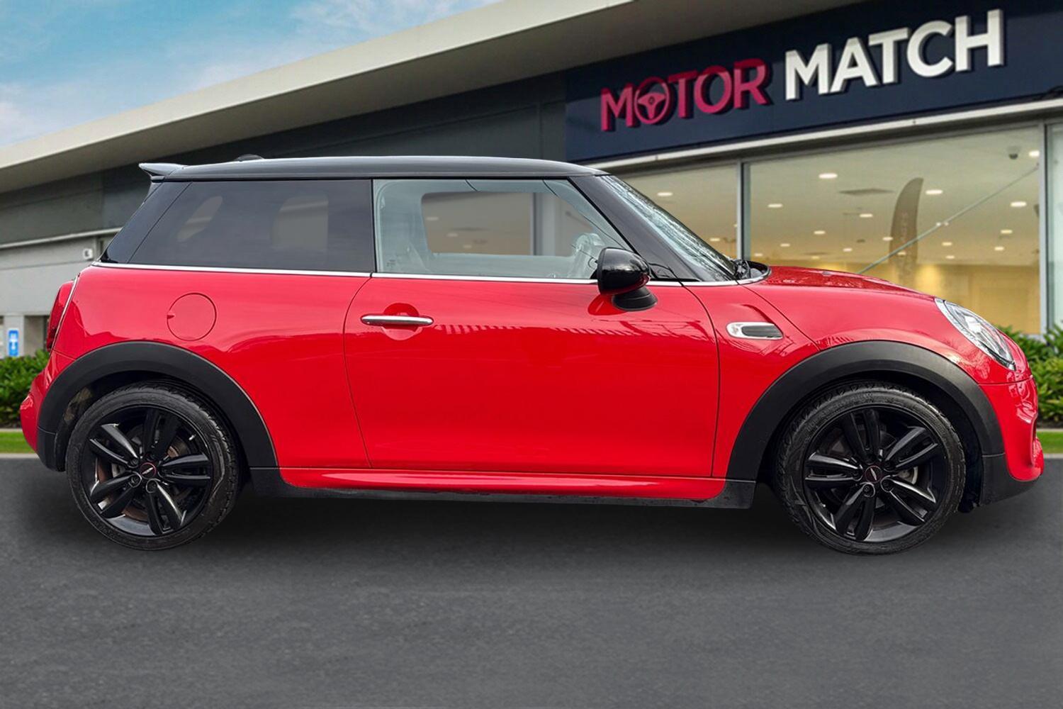Used MINI Hatch 2018 for sale - 77211522: Photo 3