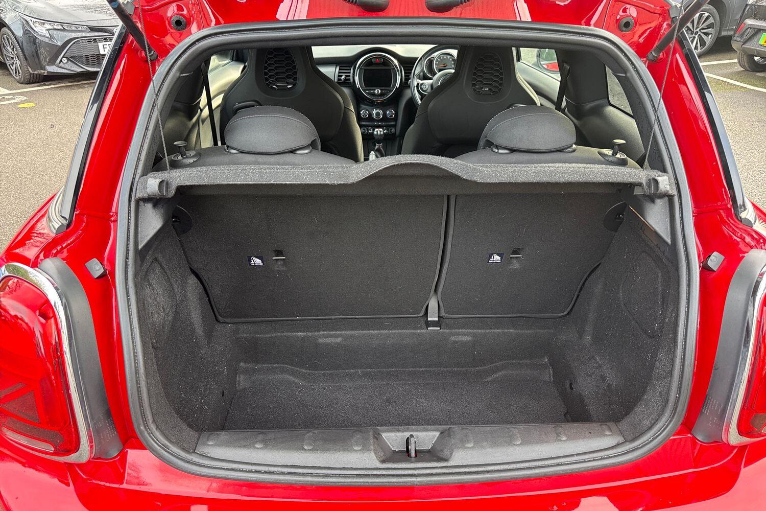 Used MINI Hatch 2018 for sale - 77211522: Photo 9