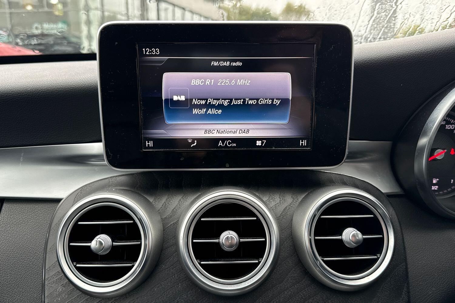 Used Mercedes-Benz C Class 2017 for sale - 76365166: Photo 12