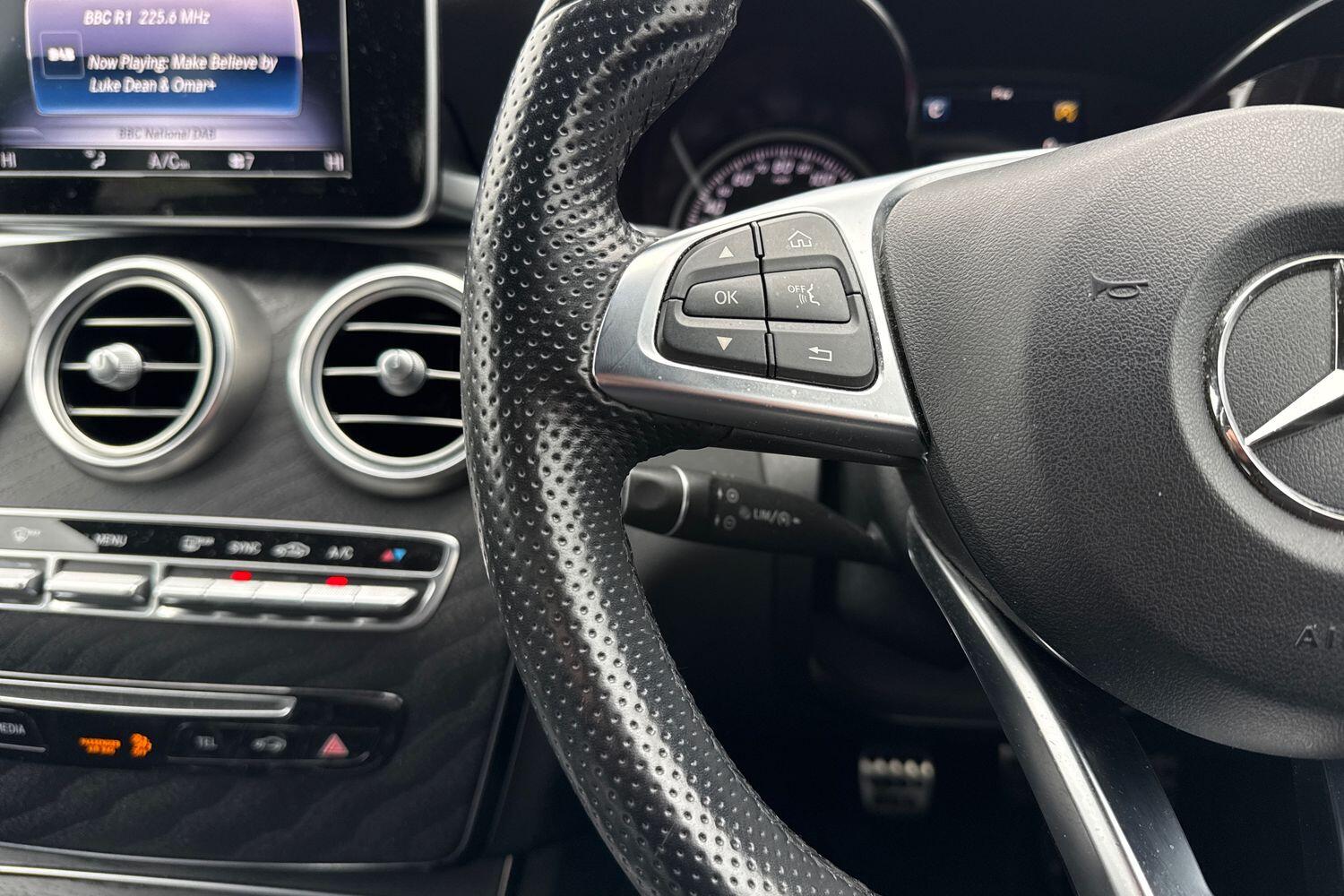 Used Mercedes-Benz C Class 2017 for sale - 76365166: Photo 30