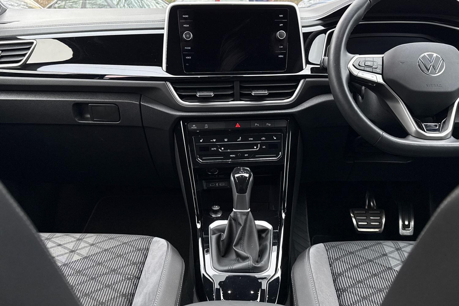 Used Volkswagen T-Roc 2024 for sale - 77080030: Photo 33