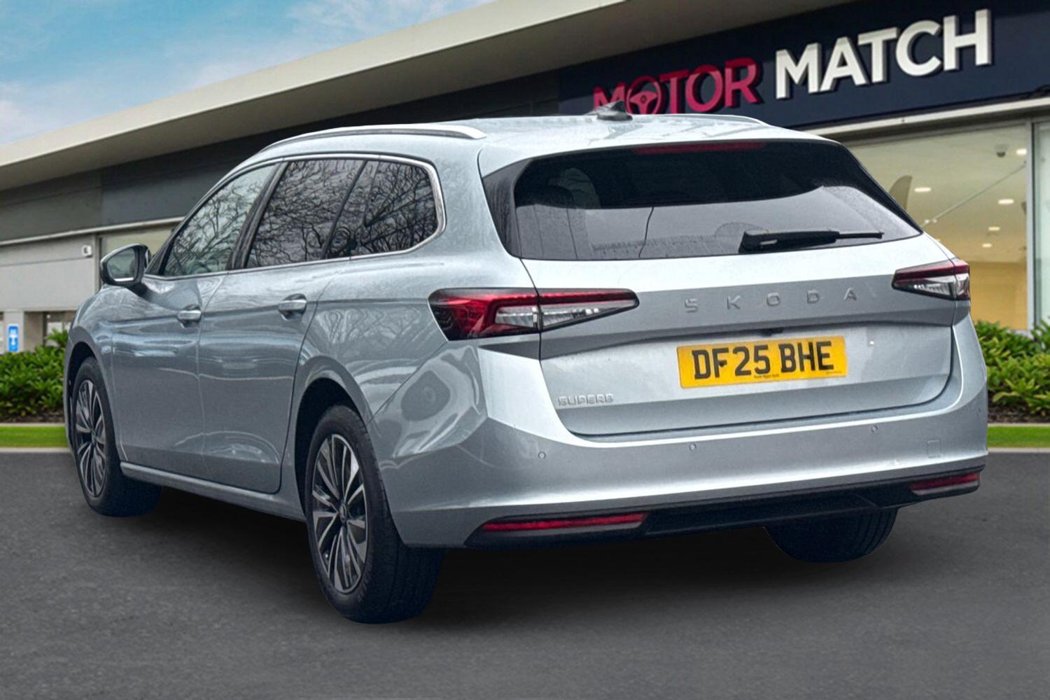 Used Skoda Superb 2025 for sale - 77219945: Photo 2