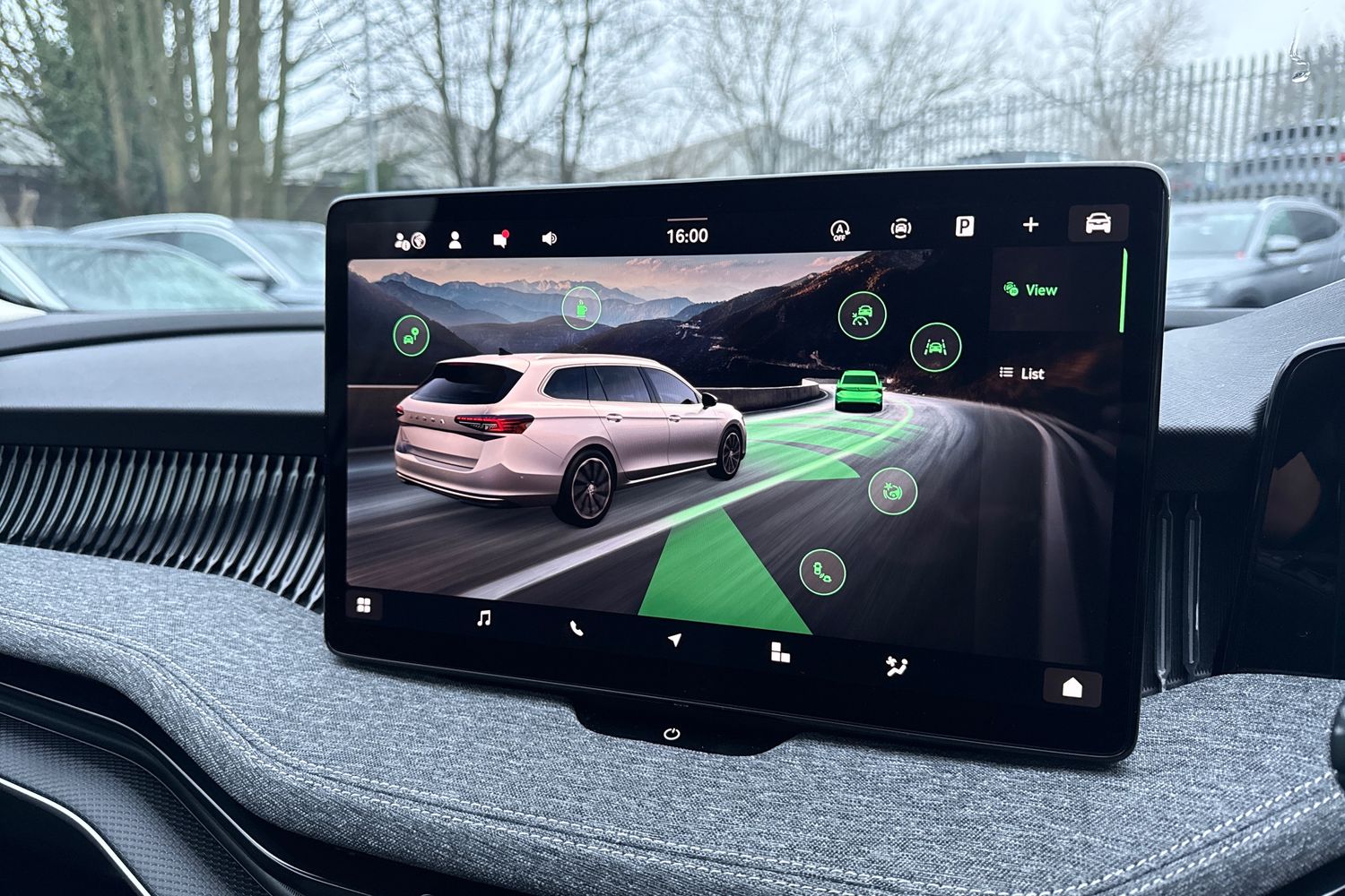 Used Skoda Superb 2025 for sale - 77219945: Photo 46