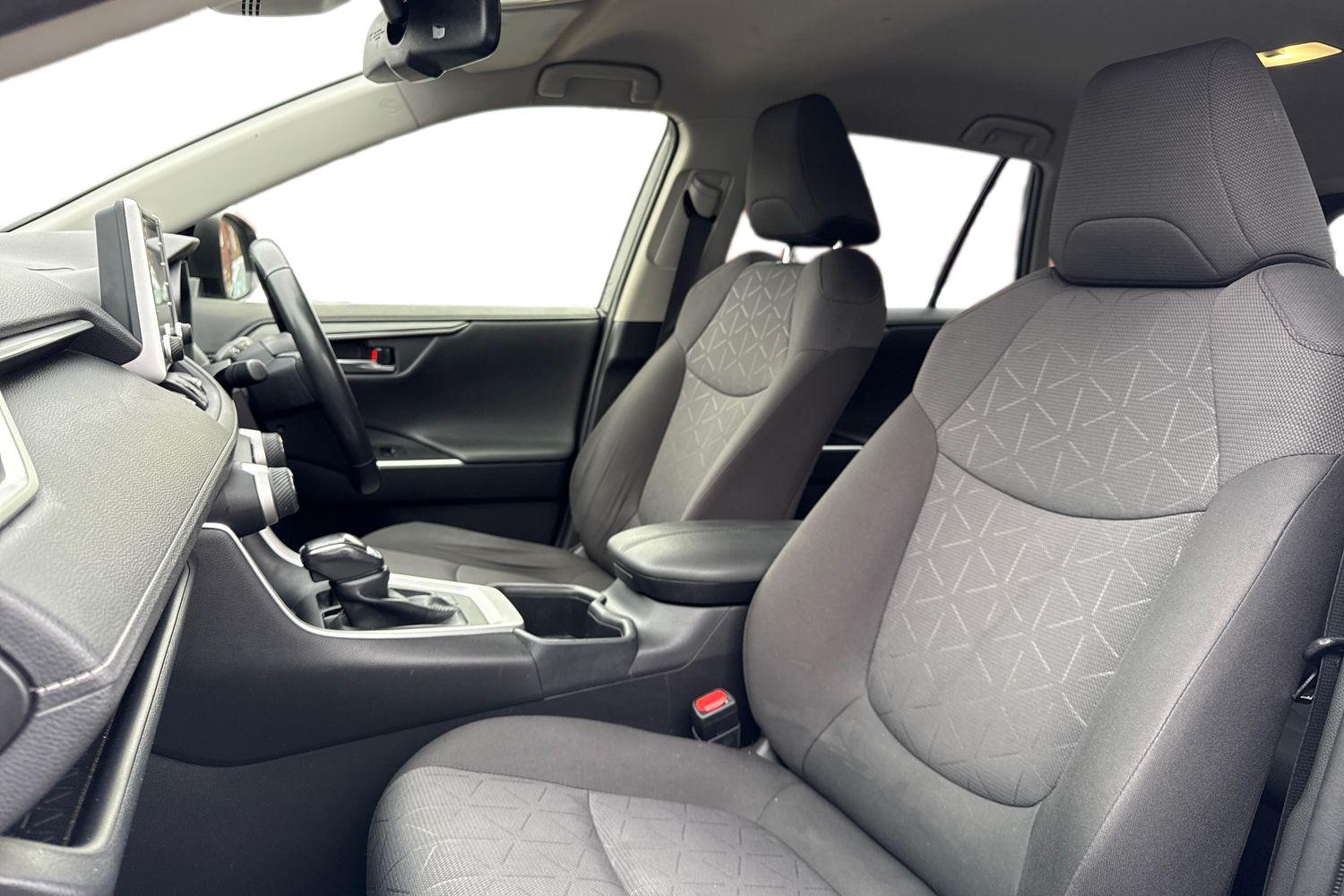 Used Toyota RAV4 2022 for sale - 76365144: Photo 11