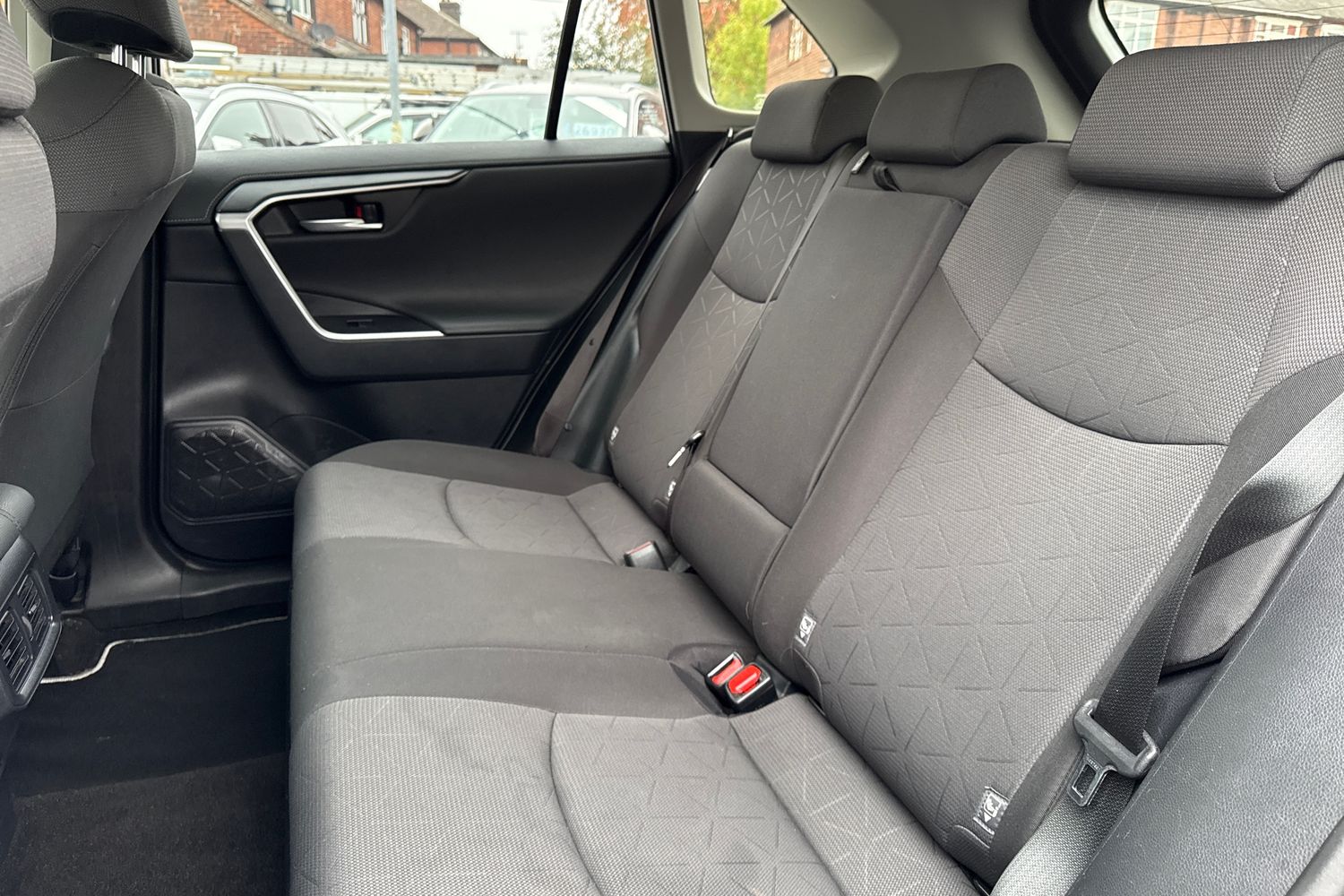 Used Toyota RAV4 2022 for sale - 76365144: Photo 14