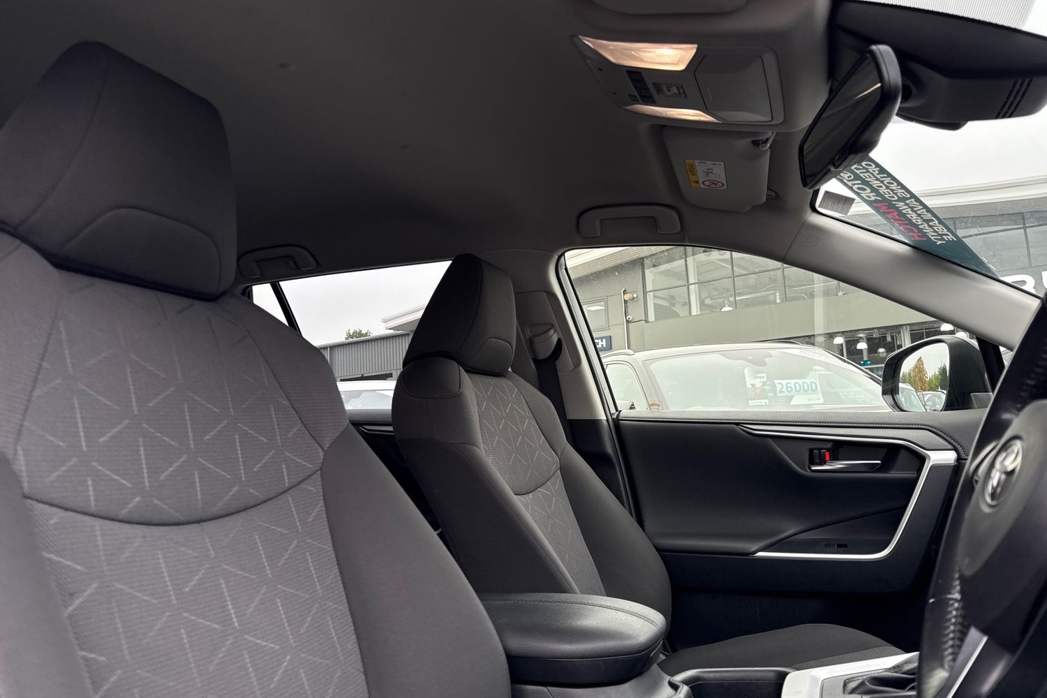 Used Toyota RAV4 2022 for sale - 76365144: Photo 21