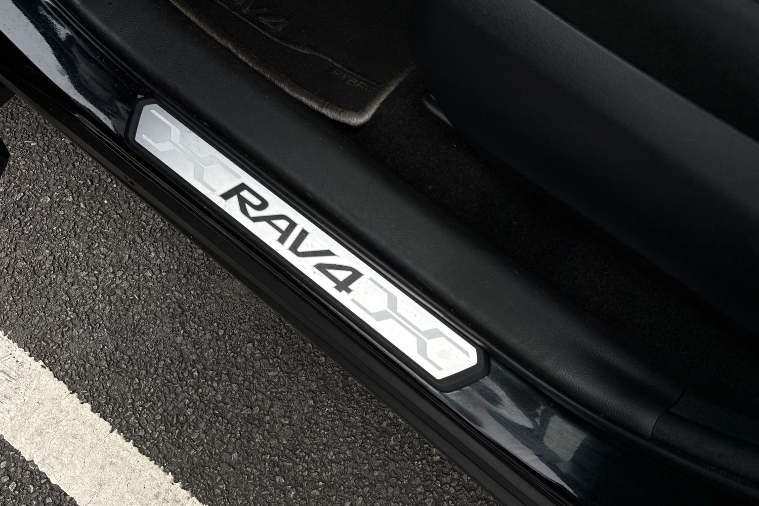 Used Toyota RAV4 2022 for sale - 76365144: Photo 33