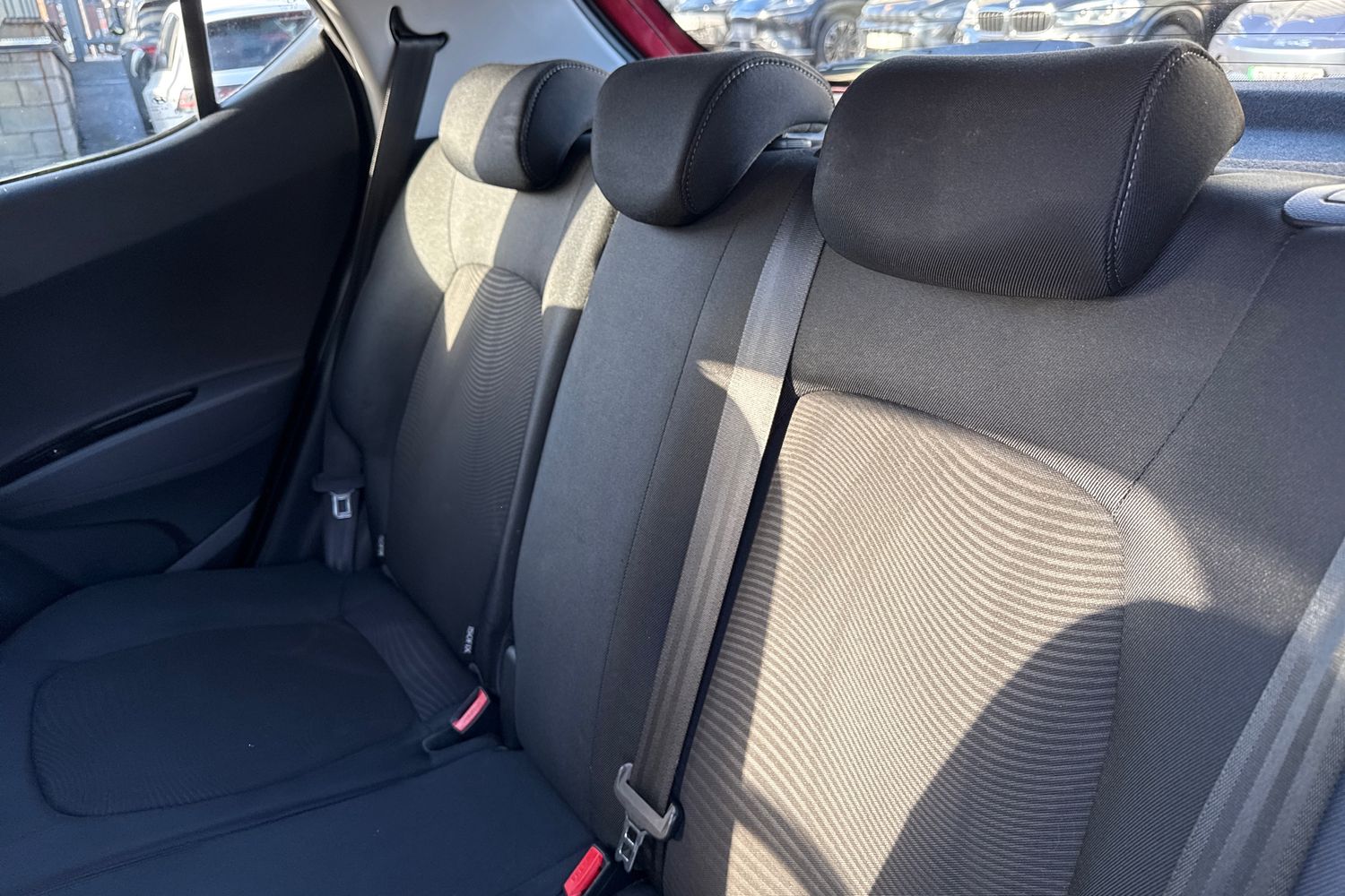 Used Hyundai i10 2017 for sale - 77011432: Photo 14