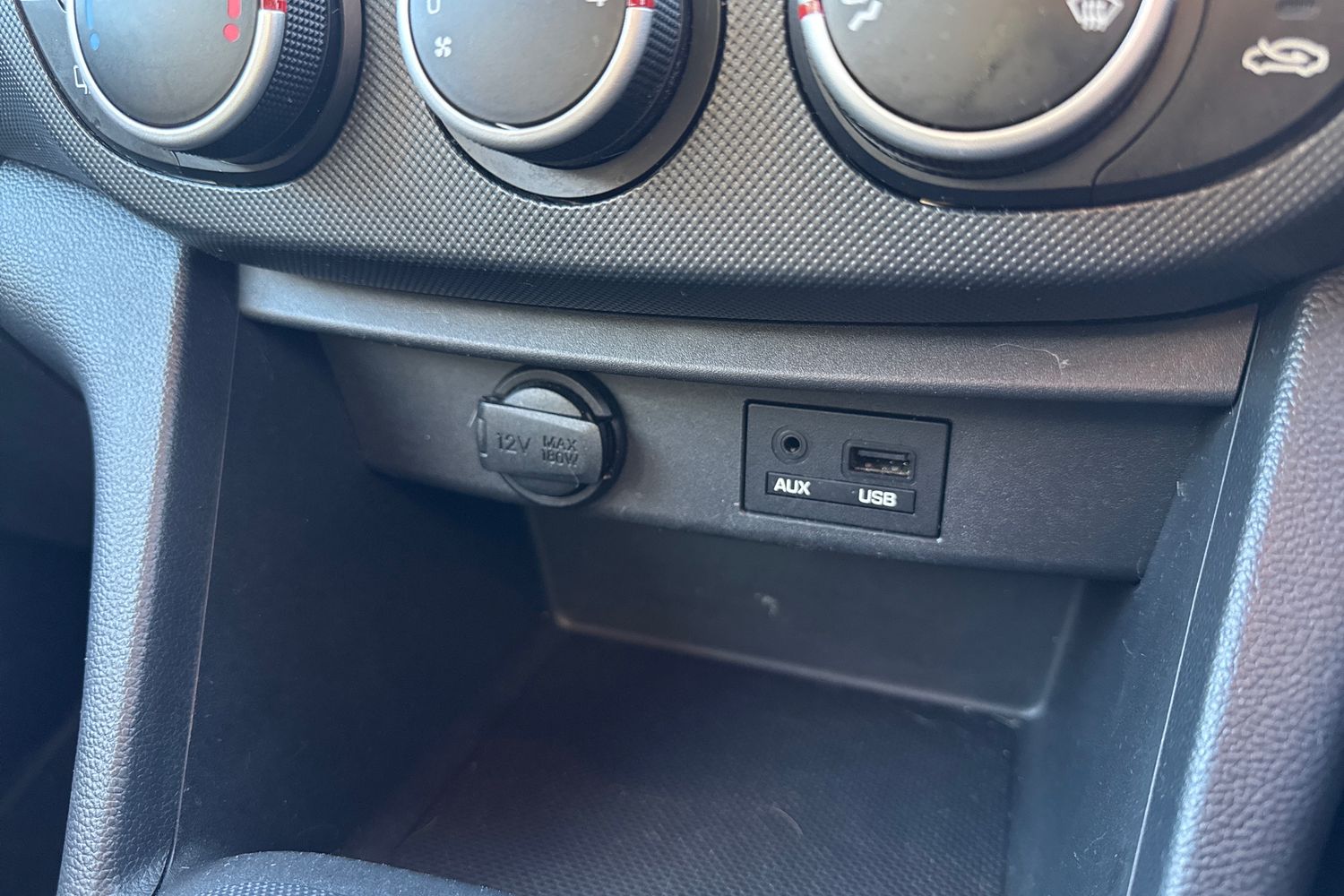 Used Hyundai i10 2017 for sale - 77011432: Photo 30