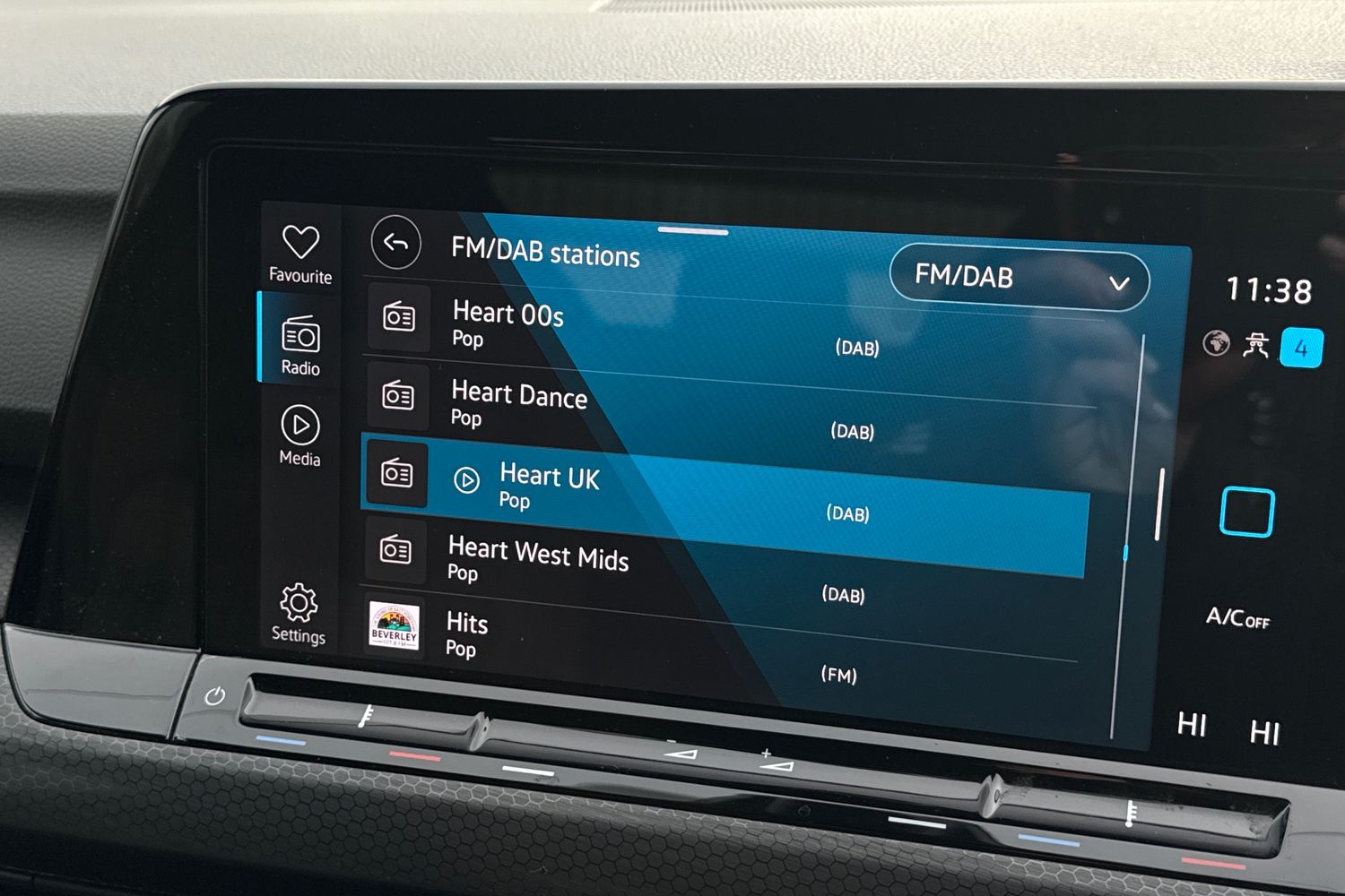 Used Volkswagen Golf 2020 for sale - 77935699: Photo 31