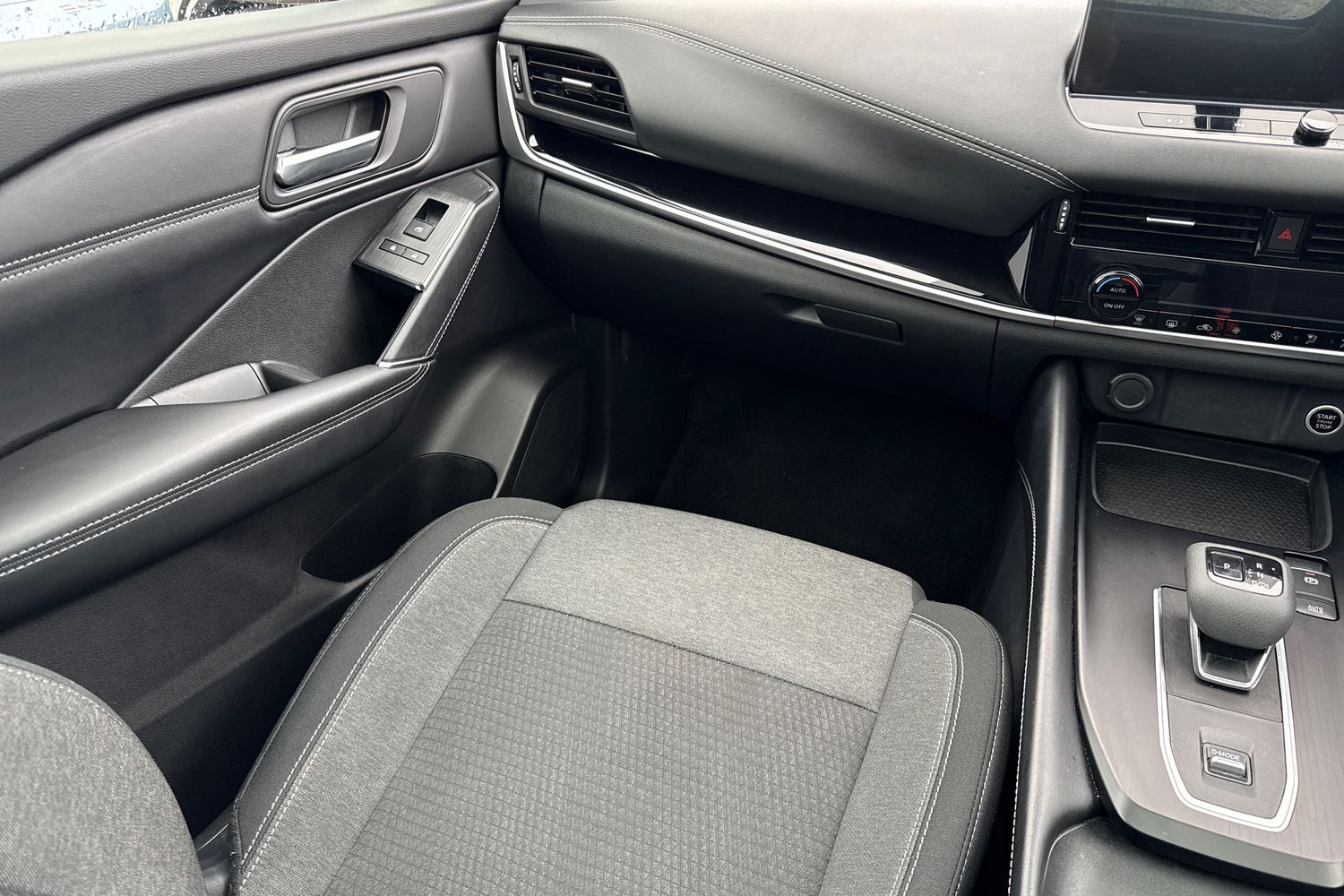 Used Nissan Qashqai 2024 for sale - 77571004: Photo 15