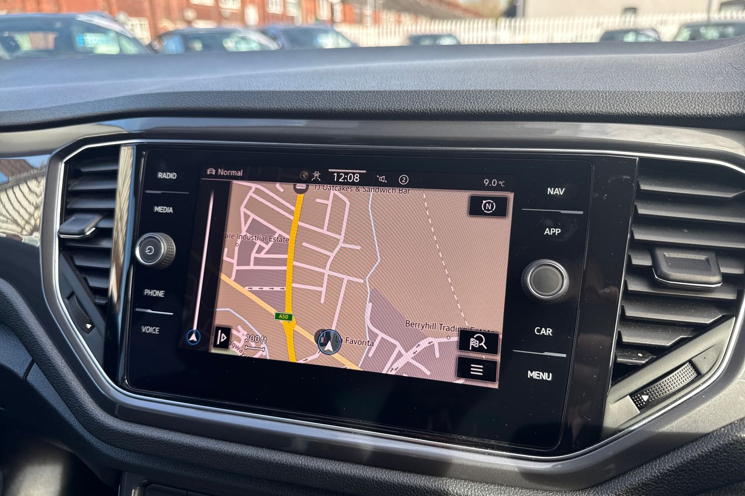 Used Volkswagen T-Roc 2021 for sale - 77742182: Photo 12