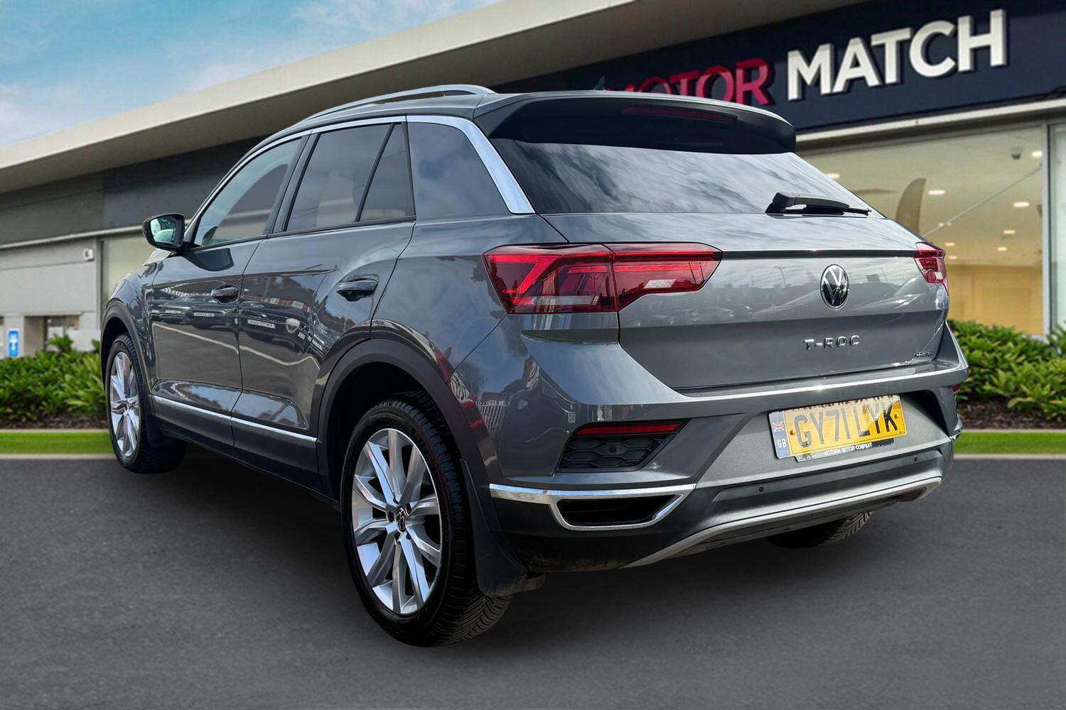 Used Volkswagen T-Roc 2021 for sale - 77742182: Photo 2