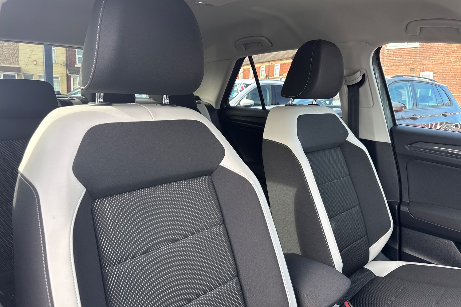 Used Volkswagen T-Roc 2021 for sale - 77742182: Photo 21