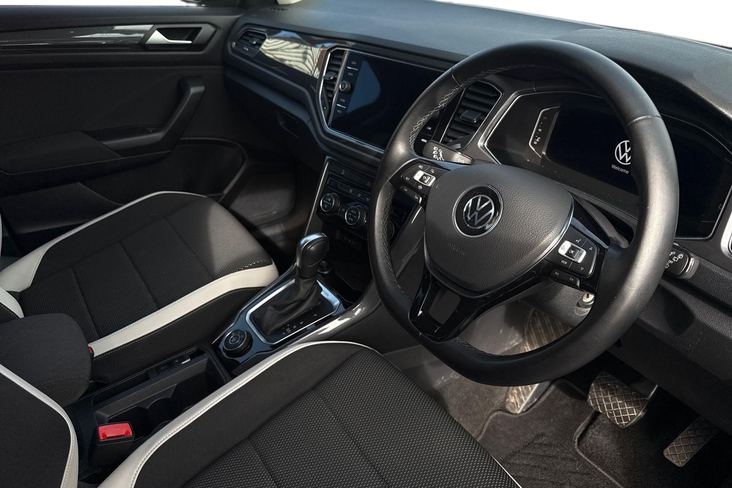 Used Volkswagen T-Roc 2021 for sale - 77742182: Photo 8