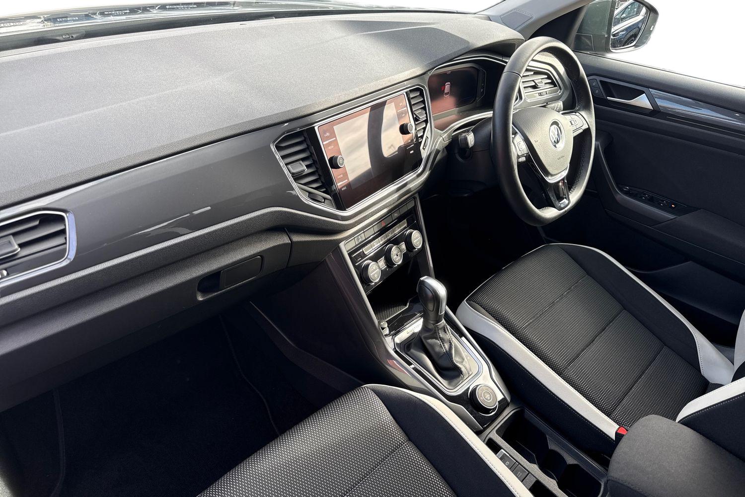 Used Volkswagen T-Roc 2021 for sale - 77742182: Photo 9