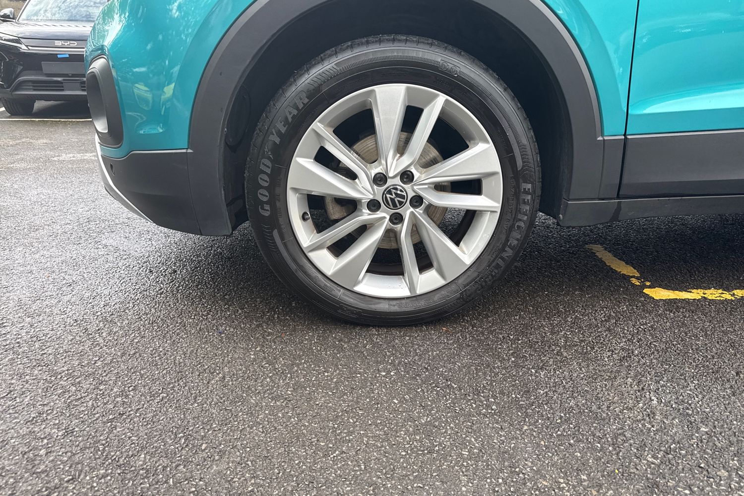 Used Volkswagen T-Cross 2023 for sale - 76365191: Photo 24