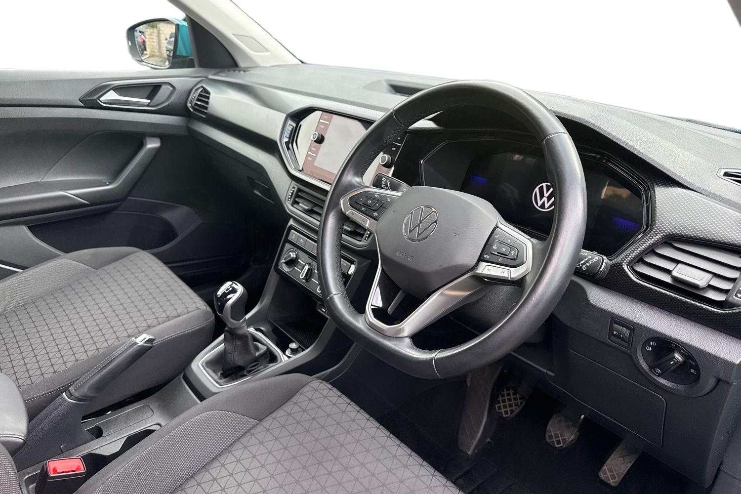 Used Volkswagen T-Cross 2023 for sale - 76365191: Photo 8