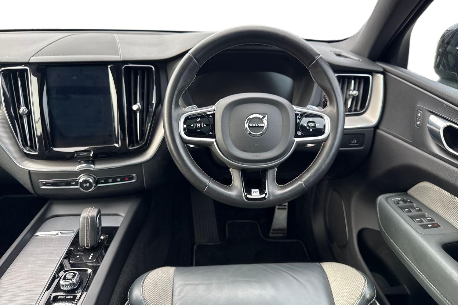 Used Volvo XC60 2020 for sale - 76365154: Photo 12