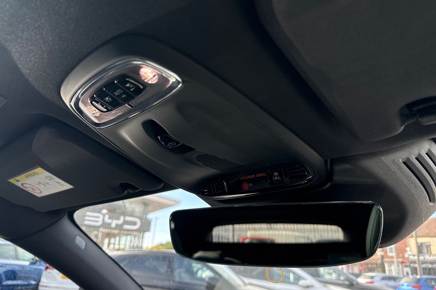 Used Volvo XC60 2020 for sale - 76365154: Photo 49