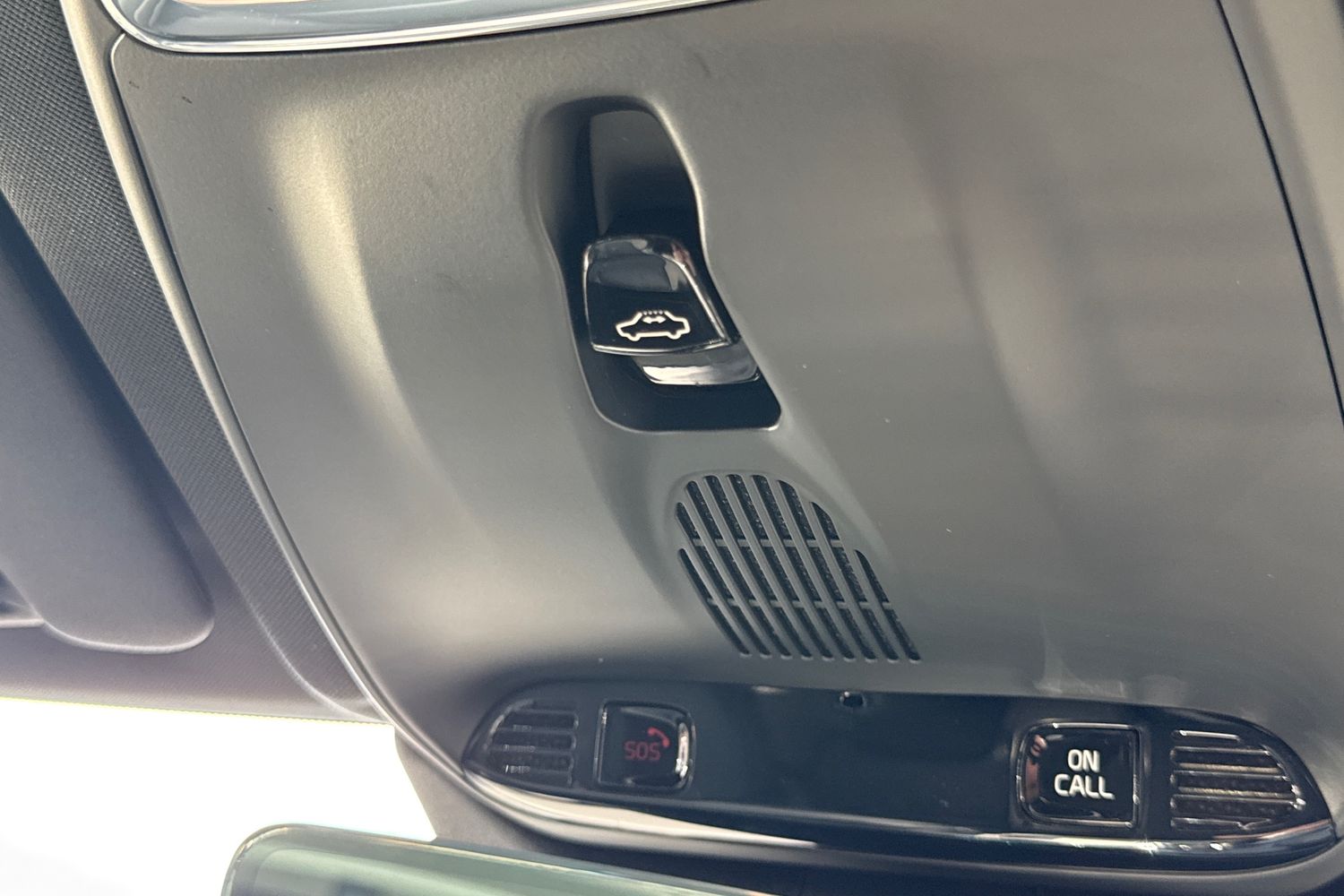 Used Volvo XC60 2020 for sale - 76365154: Photo 50