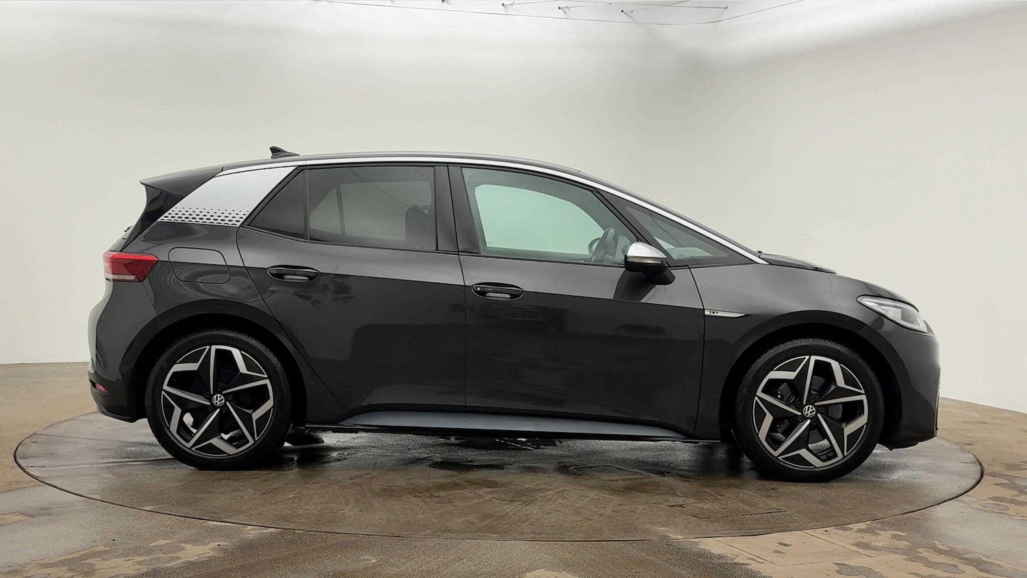 Used Volkswagen ID.3 2020 for sale - 77483298: Photo 4