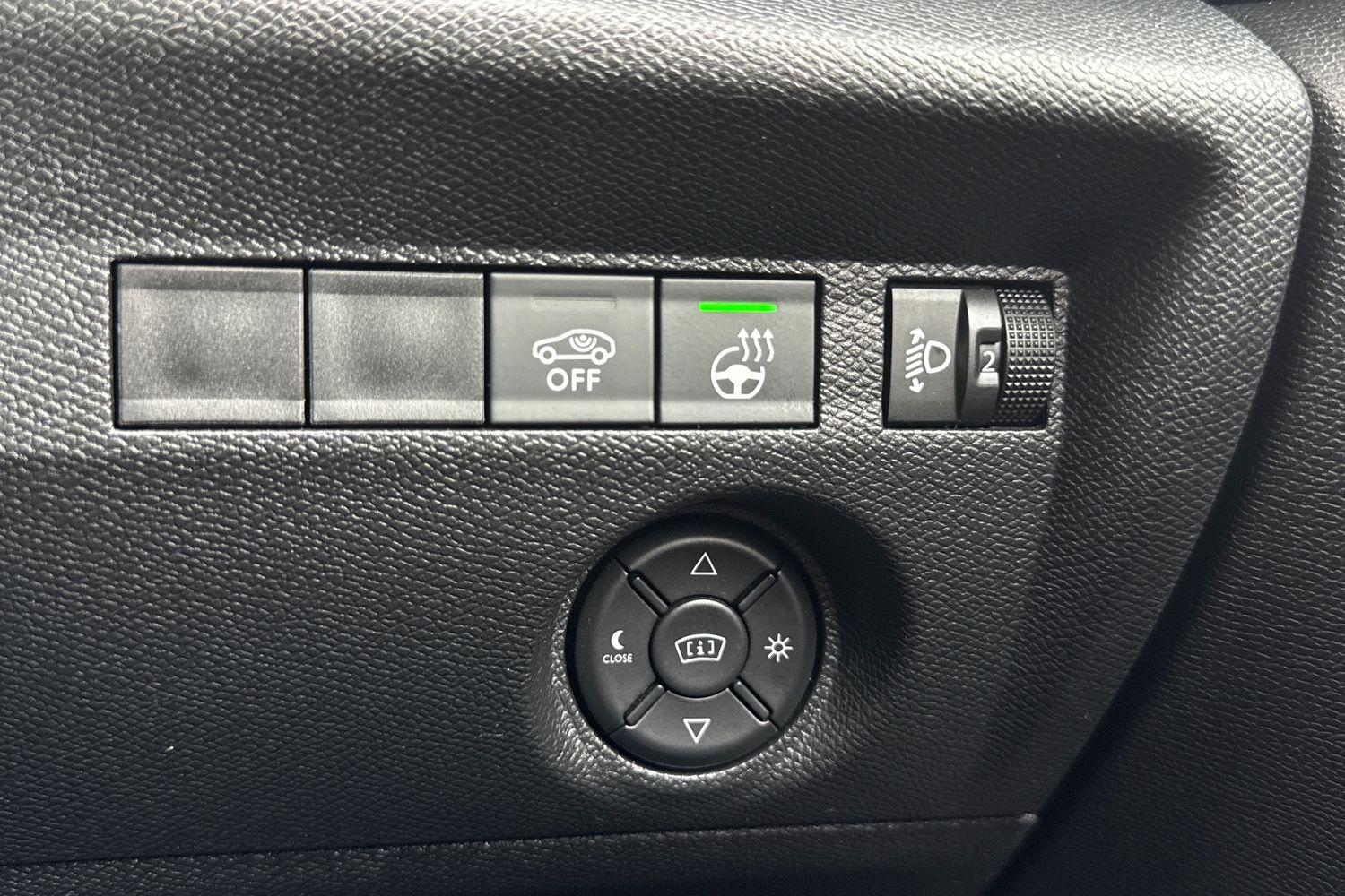 Used Citroen C4 2024 for sale - 77719209: Photo 38