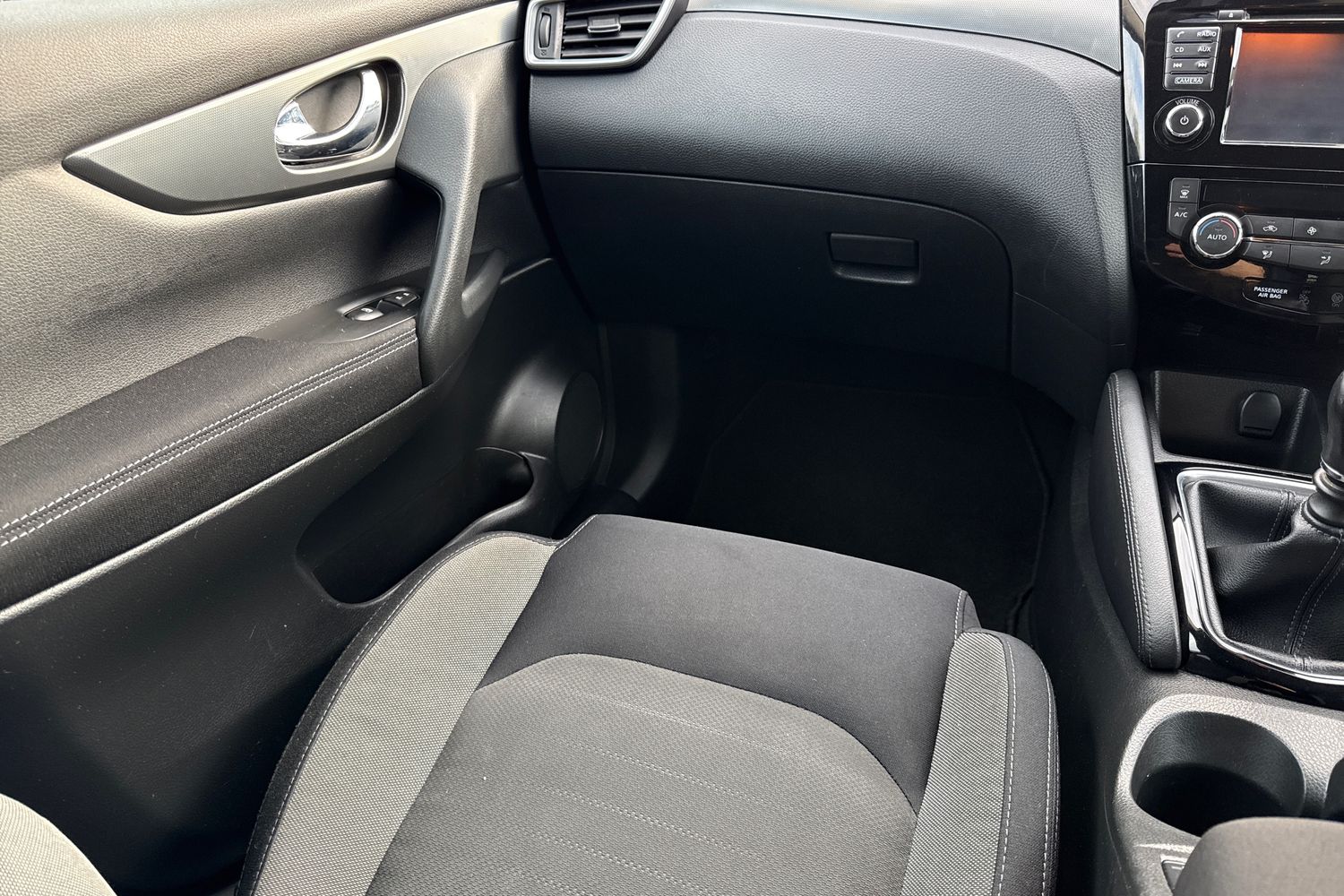 Used Nissan Qashqai 2017 for sale - 76863251: Photo 15