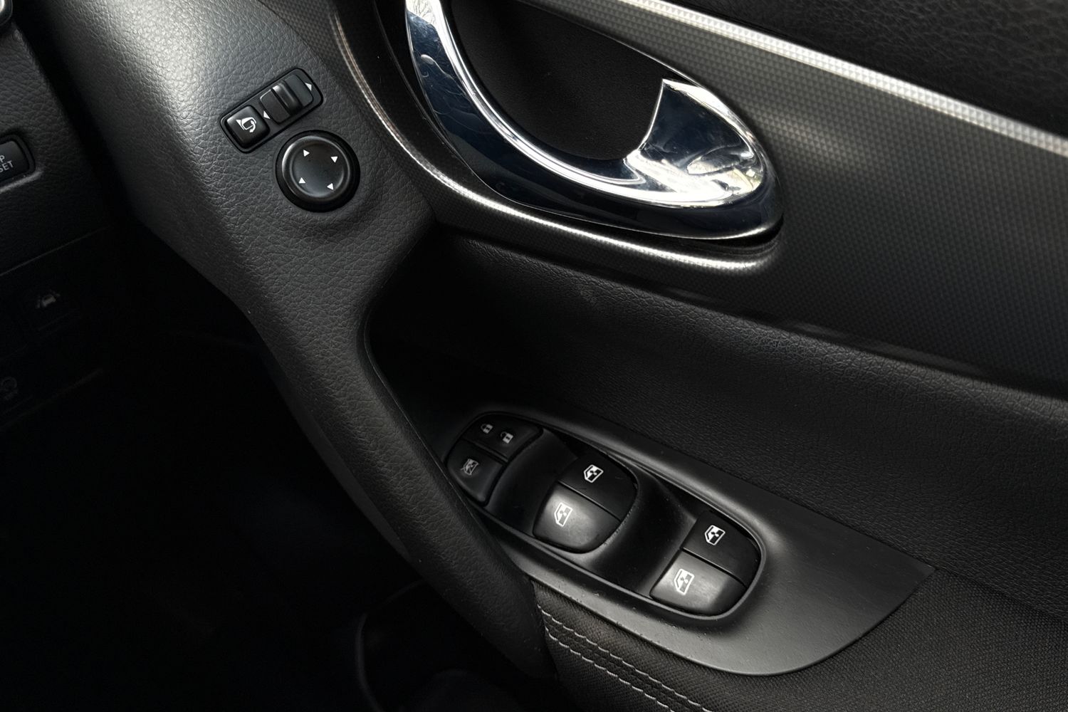 Used Nissan Qashqai 2017 for sale - 76863251: Photo 18