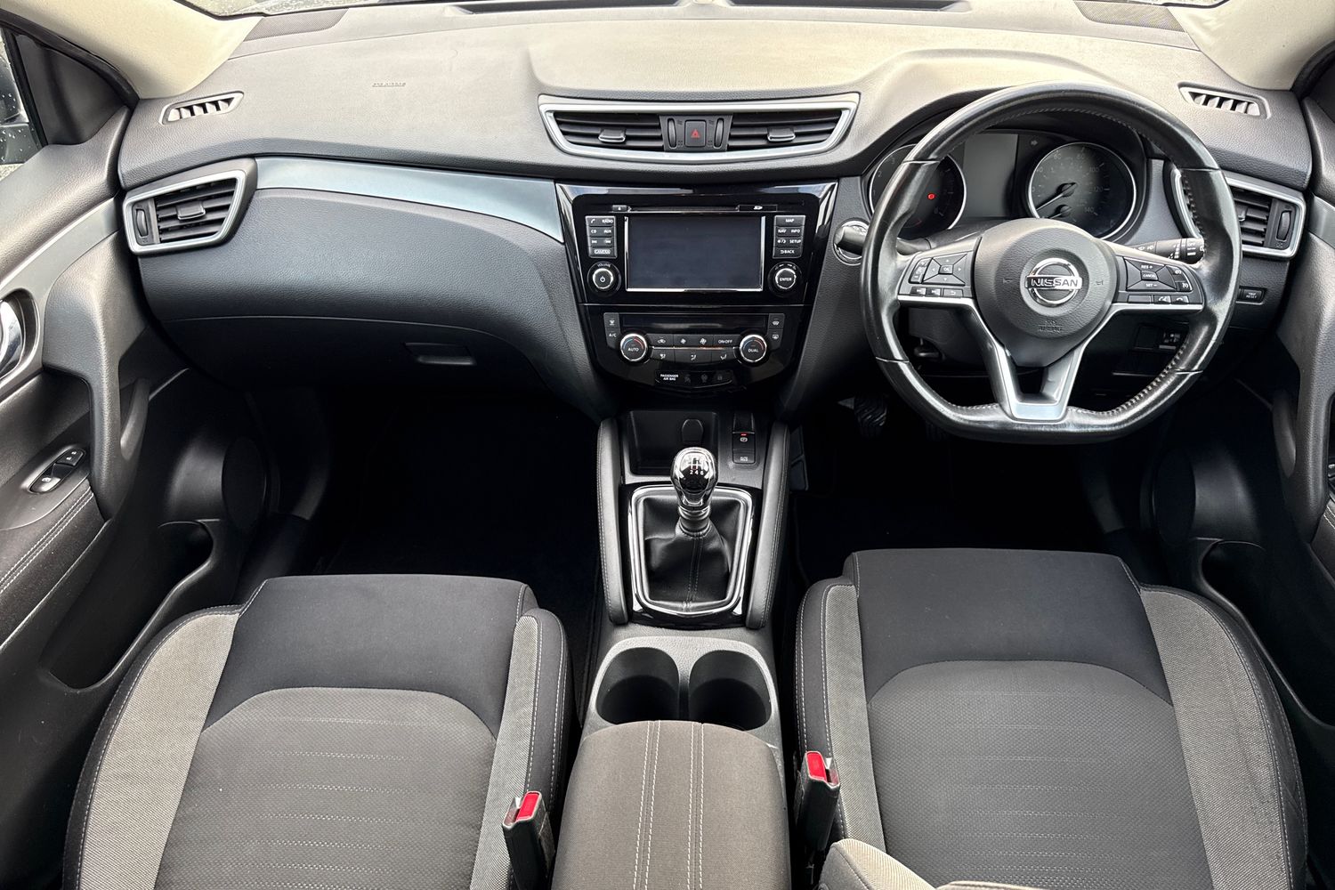 Used Nissan Qashqai 2017 for sale - 76863251: Photo 35