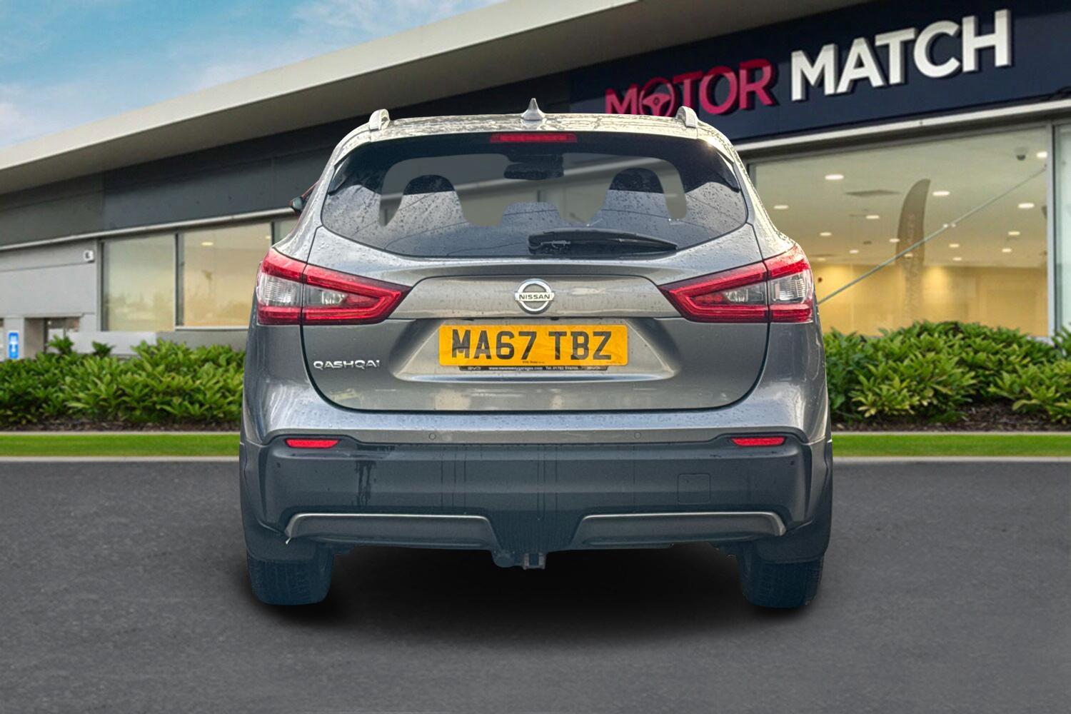 Used Nissan Qashqai 2017 for sale - 76863251: Photo 4