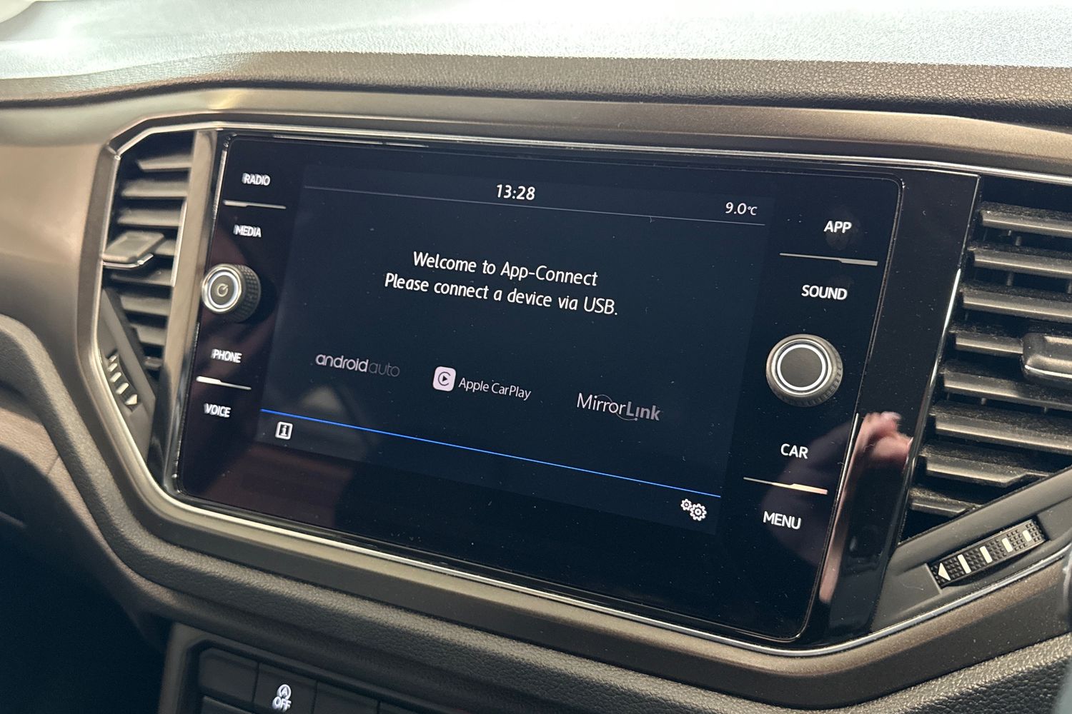 Used Volkswagen T-Roc 2019 for sale - 77996496: Photo 12