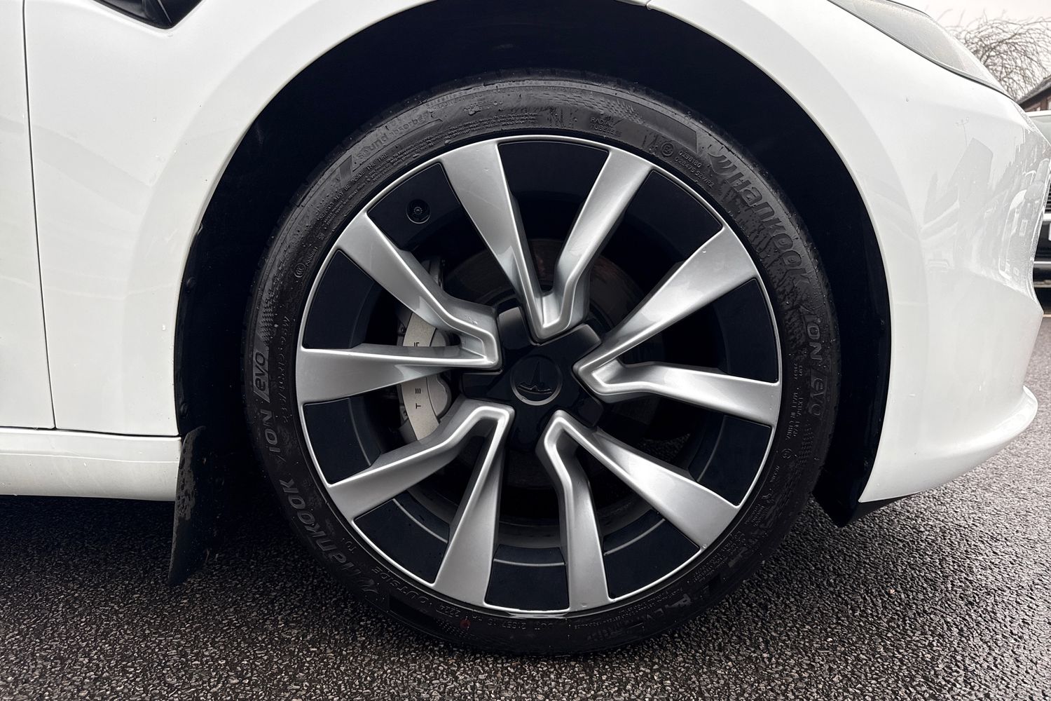 Used Tesla Model 3 2024 for sale - 77520285: Photo 23