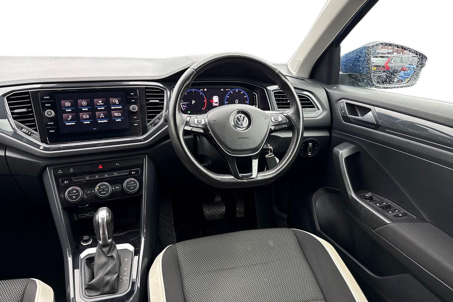 Used Volkswagen T-Roc 2019 for sale - 76365181: Photo 13