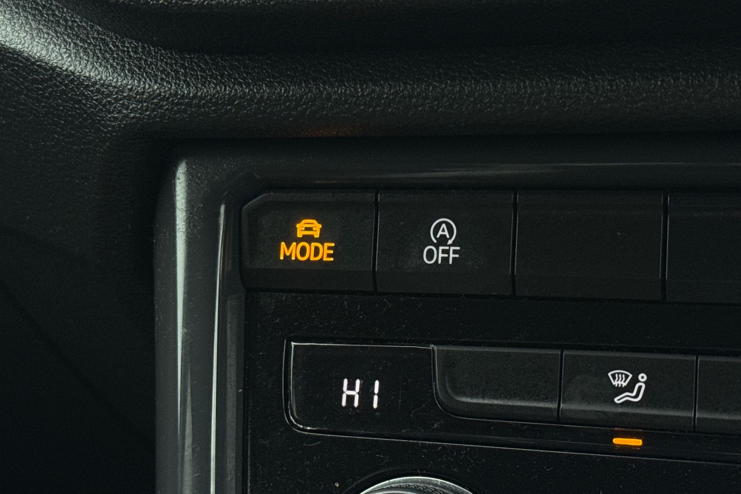 Used Volkswagen T-Roc 2019 for sale - 76365181: Photo 38