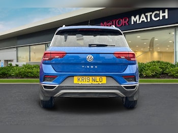 Used Volkswagen T-Roc 2019 for sale - 76365181: Photo