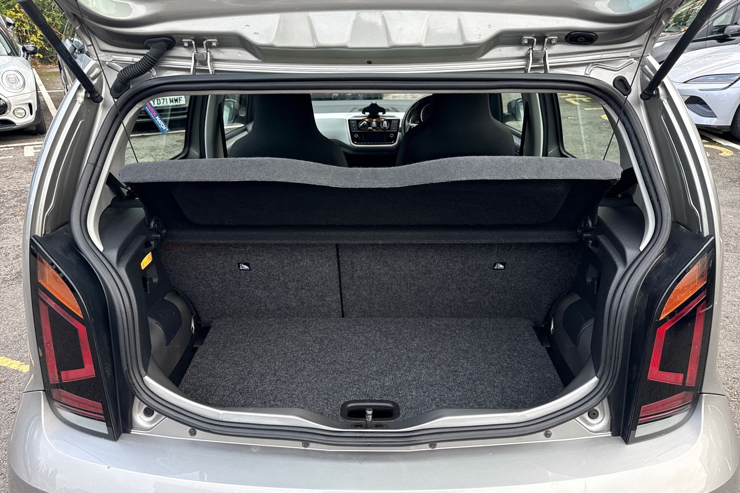 Used Volkswagen up! 2019 for sale - 76374751: Photo 10