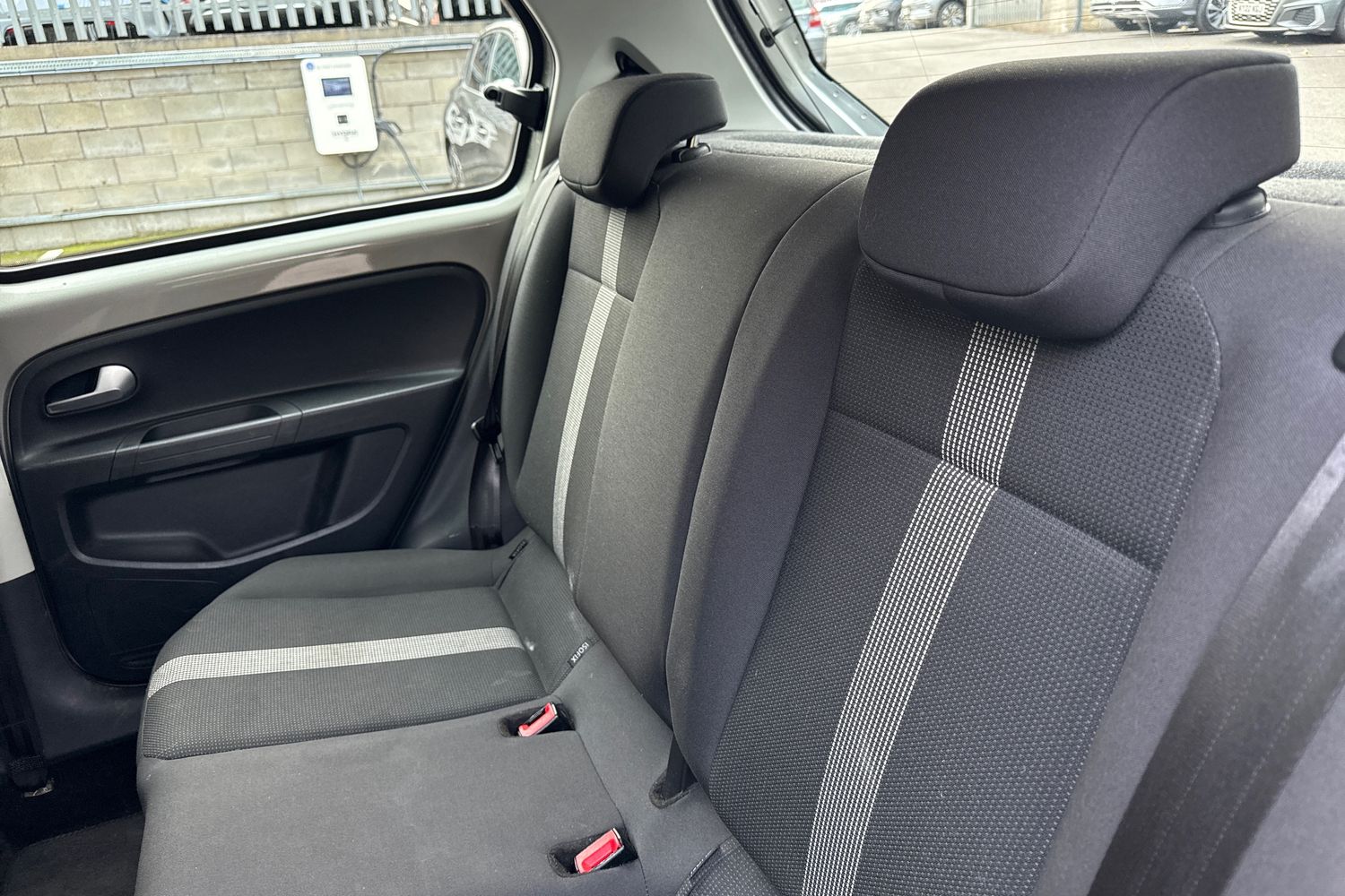 Used Volkswagen up! 2019 for sale - 76374751: Photo 14