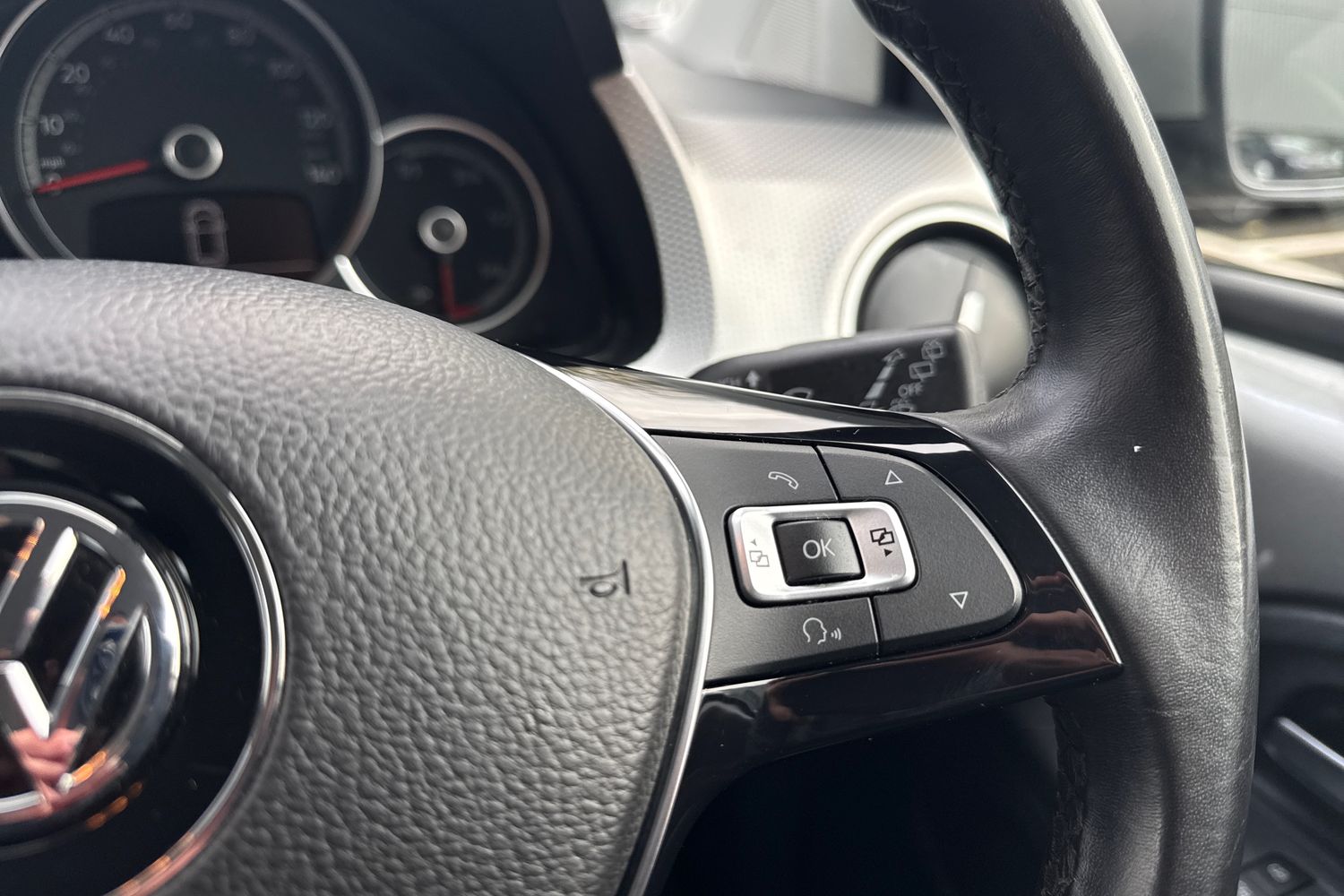 Used Volkswagen up! 2019 for sale - 76374751: Photo 27