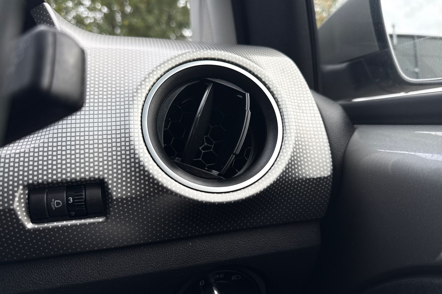 Used Volkswagen up! 2019 for sale - 76374751: Photo 33