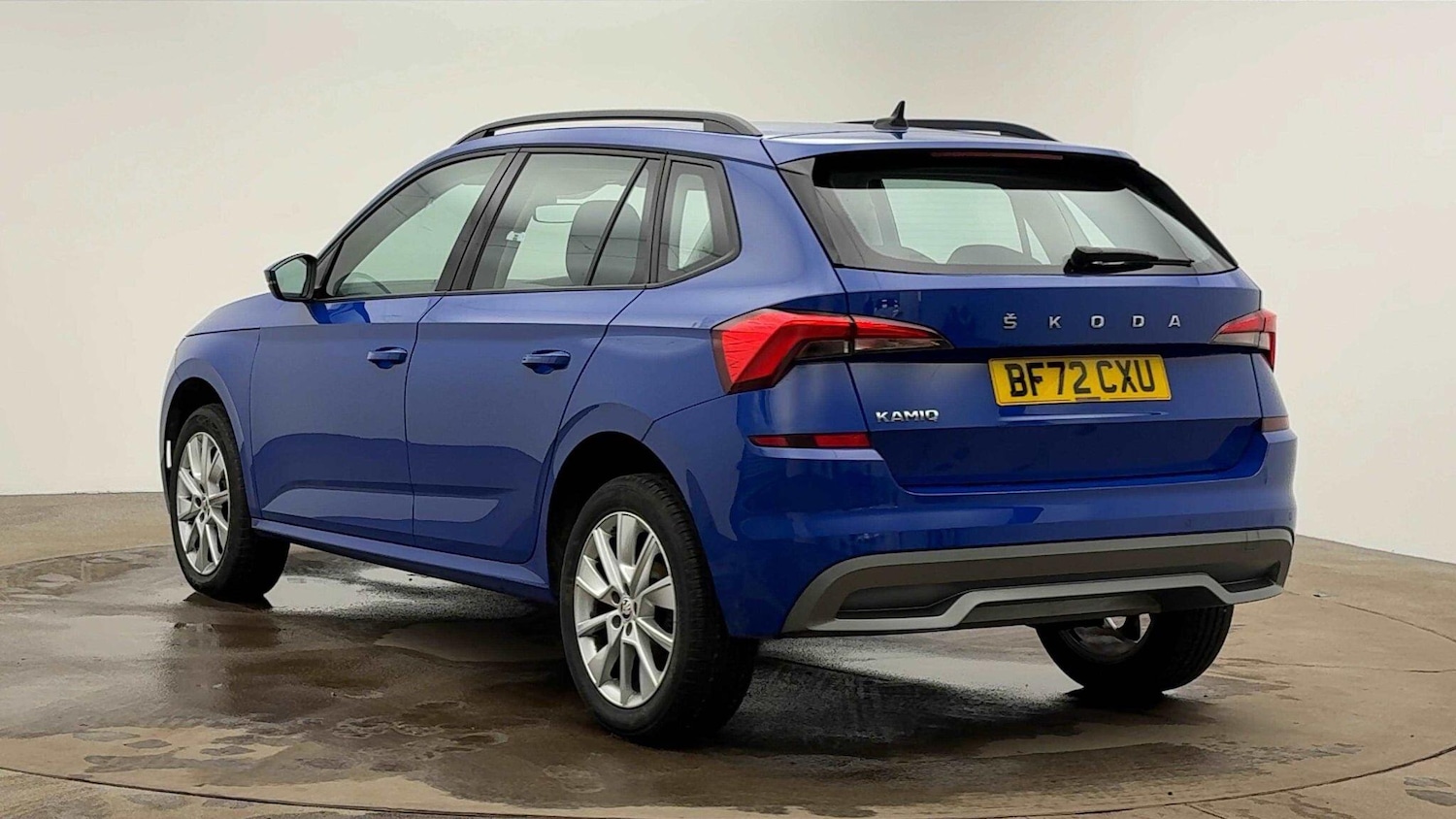 Used Skoda Kamiq 2022 for sale - 77128849: Photo 2