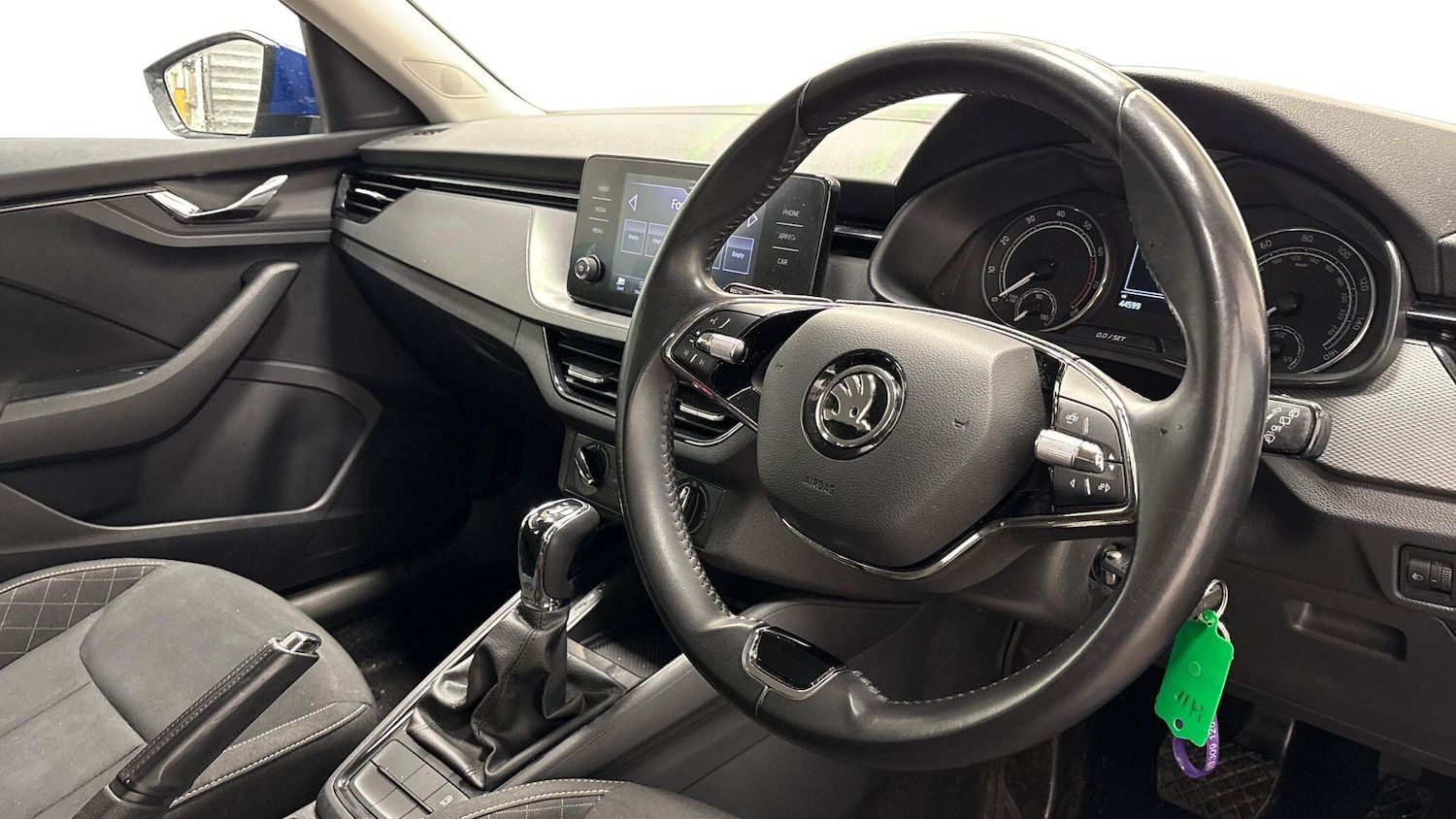 Used Skoda Kamiq 2022 for sale - 77128849: Photo 8