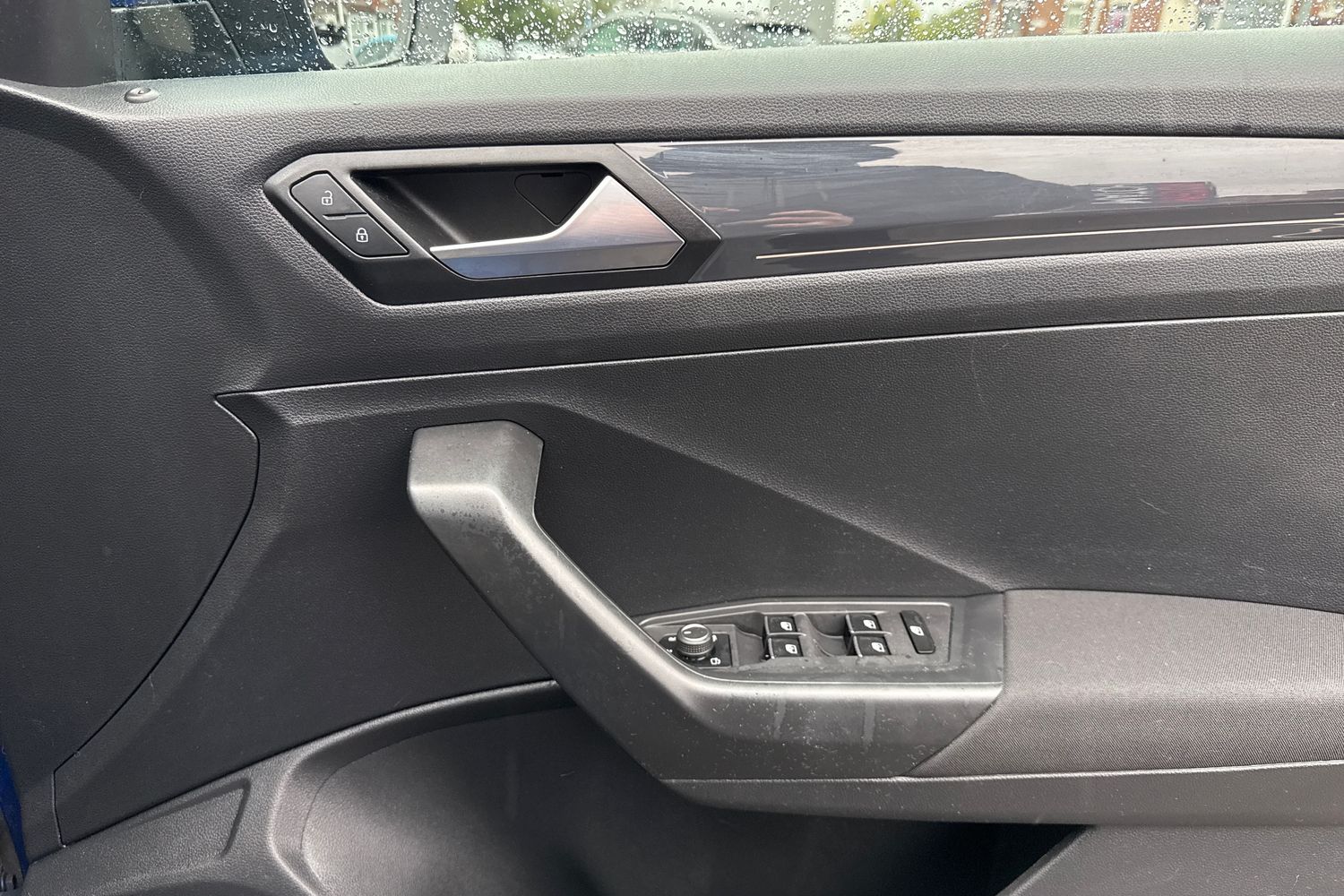 Used Volkswagen T-Roc 2019 for sale - 76654032: Photo 18