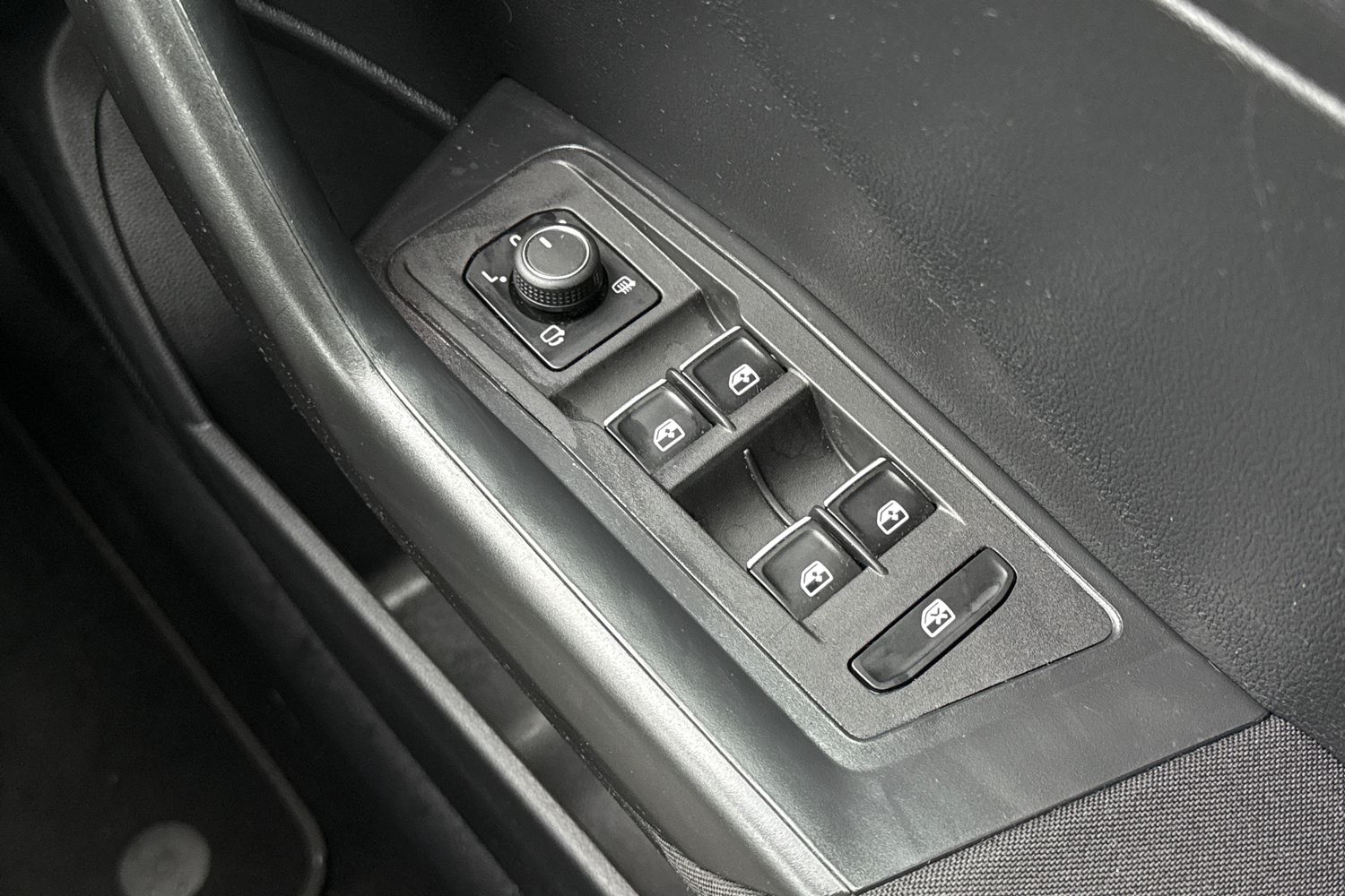 Used Volkswagen T-Roc 2019 for sale - 76654032: Photo 25